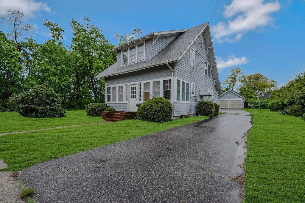 Single Family Hallock  Suffolk County, NY 11901, MLS-859177-2