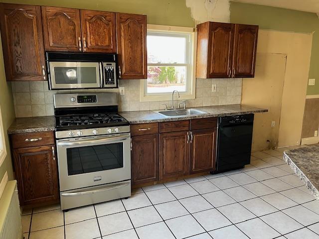 Single Family Bergen  Nassau County, NY 11710, MLS-859197-14