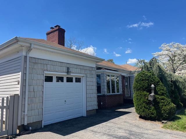 Single Family Bergen  Nassau County, NY 11710, MLS-859197-2