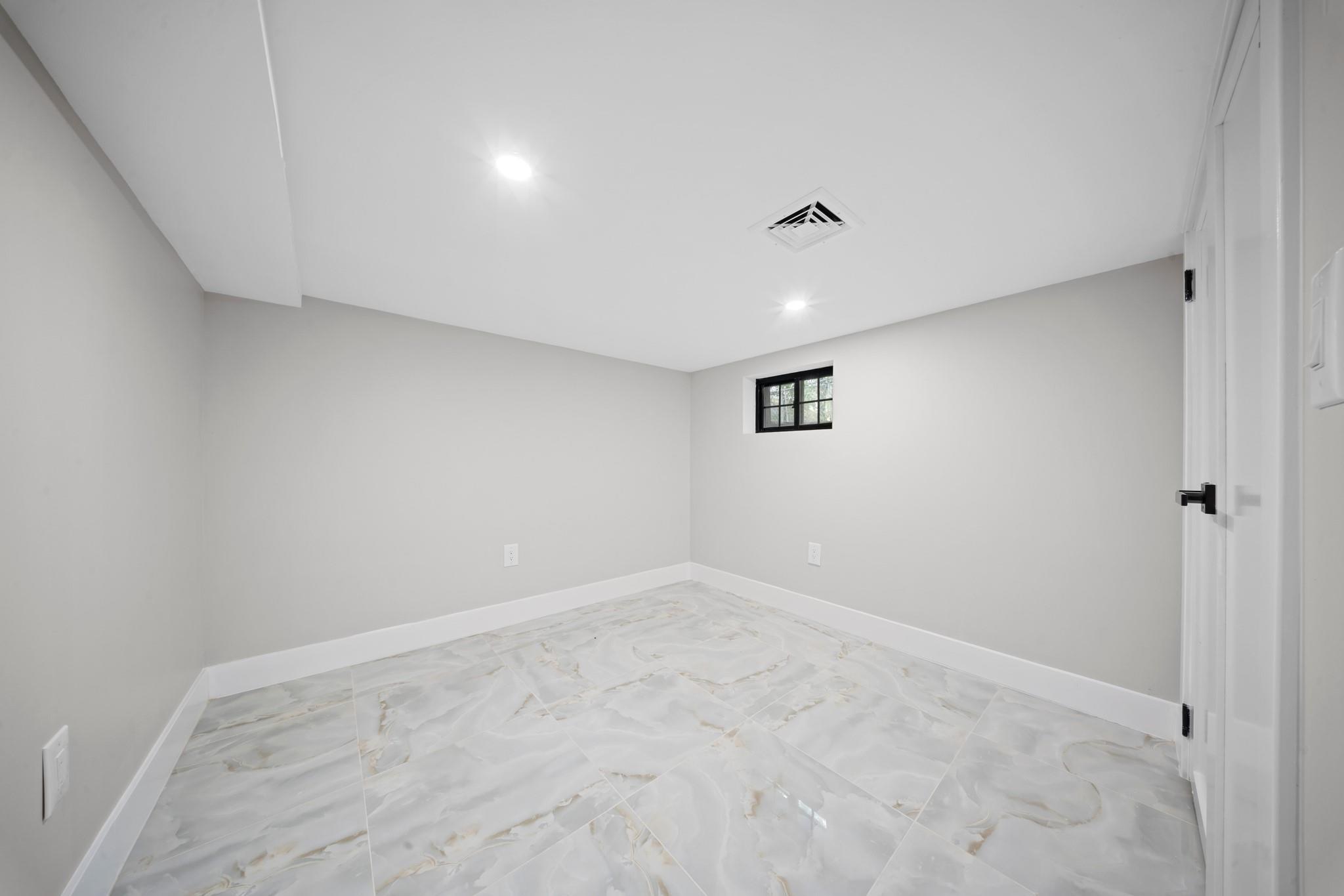 Single Family 201st  Queens, NY 11423, MLS-859199-18
