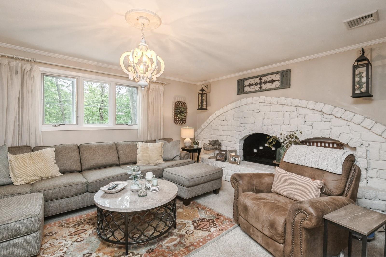 Single Family Dover Hill  Suffolk County, NY 11767, MLS-859205-17