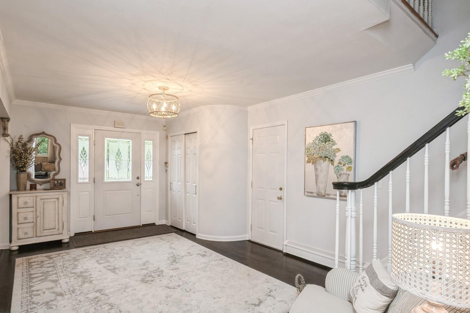 Single Family Dover Hill  Suffolk County, NY 11767, MLS-859205-6