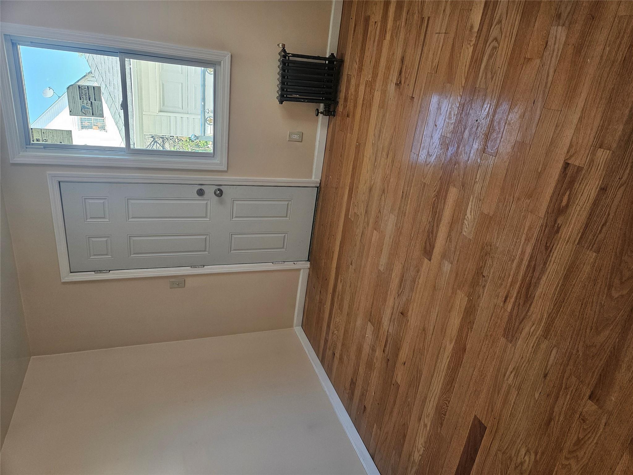 Single Family 131st Street  Queens, NY 11420, MLS-859208-16