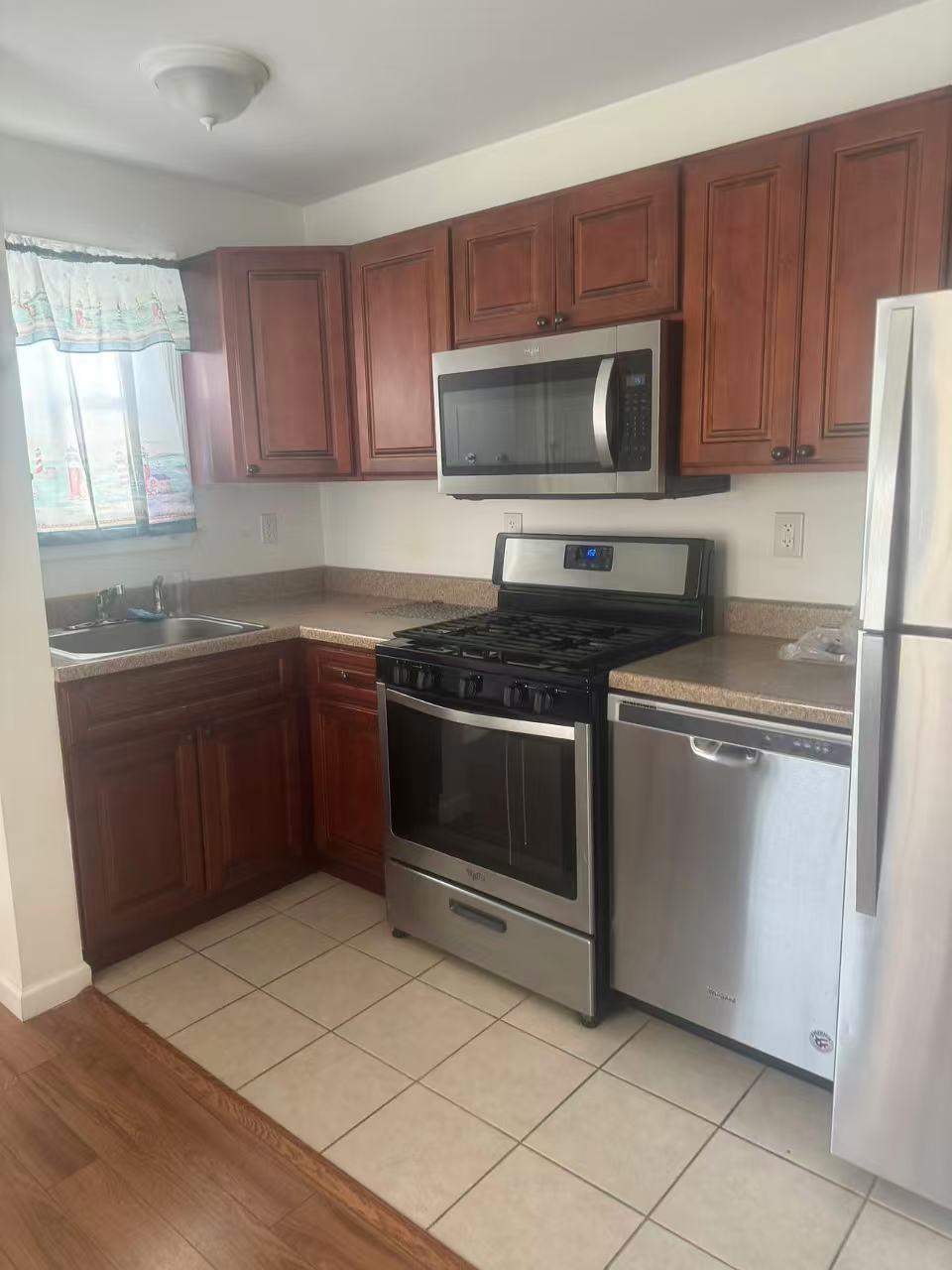 Single Family Mesereau  Brooklyn, NY 11235, MLS-859212-3