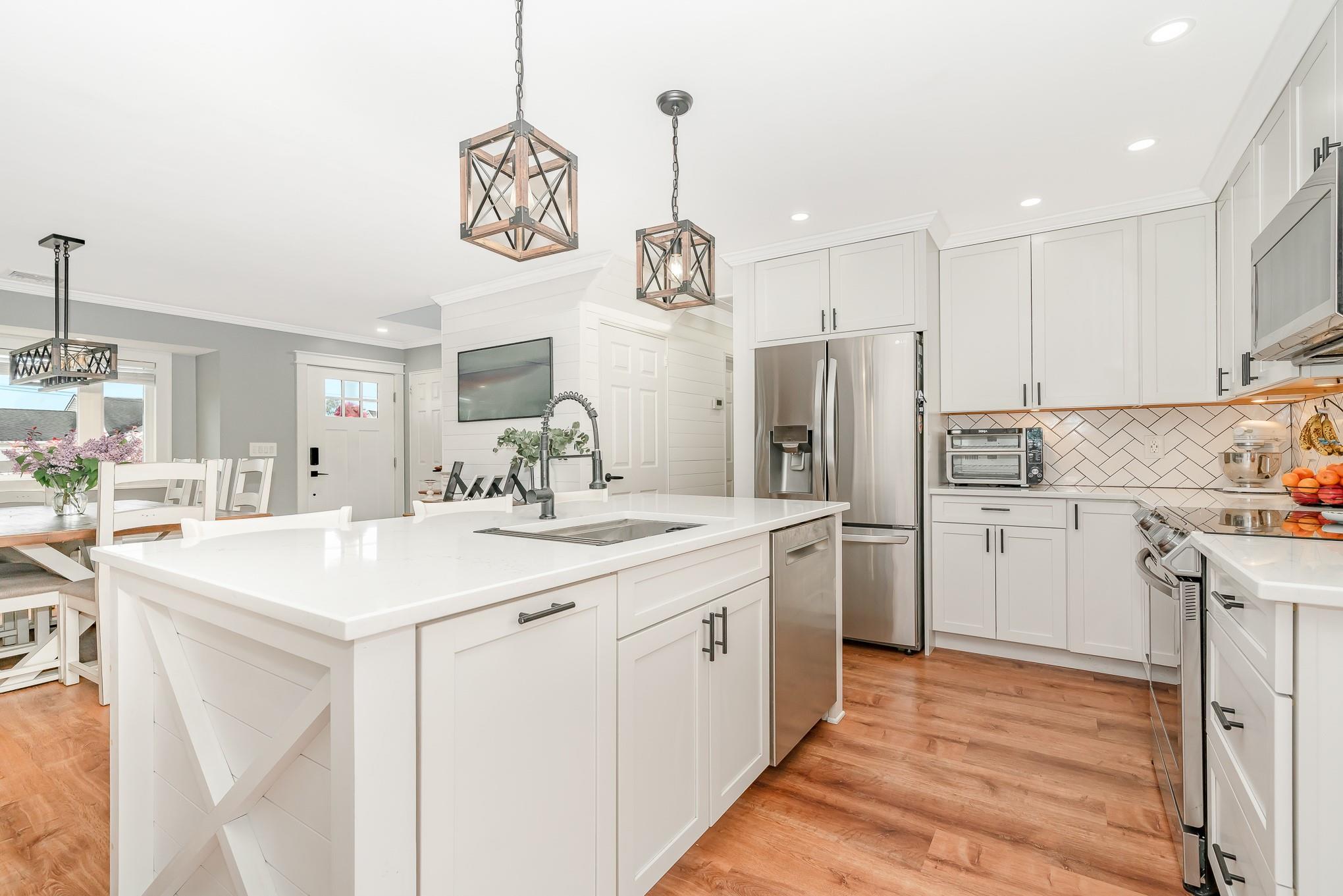 Single Family Nims  Suffolk County, NY 11704, MLS-859221-12