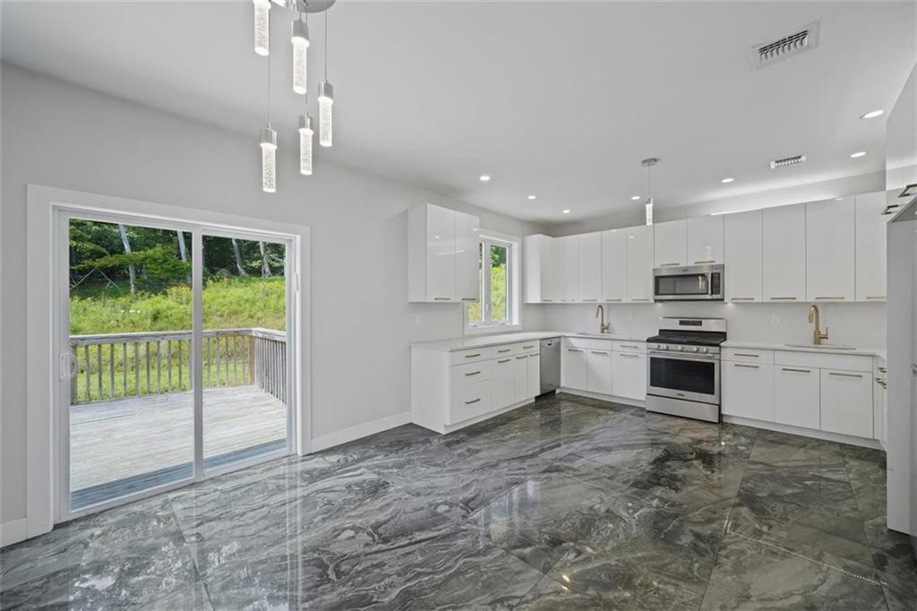 Single Family Catskill High Rail  Orange County, NY 10950, MLS-859224-11