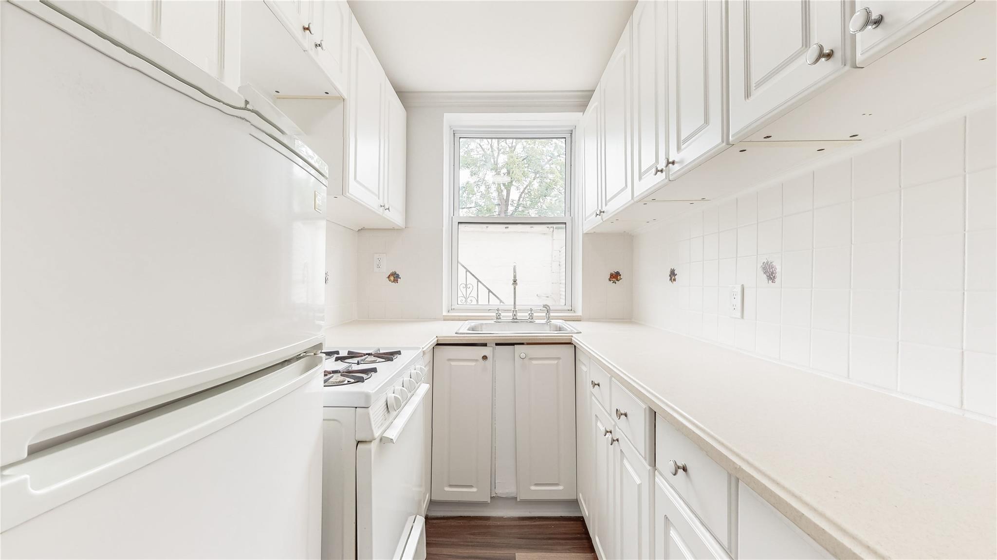 Single Family Troy  Brooklyn, NY 11203, MLS-859244-22