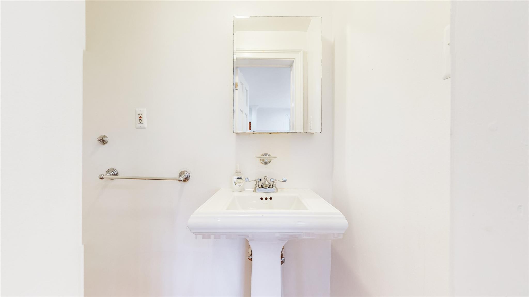 Single Family Troy  Brooklyn, NY 11203, MLS-859244-5