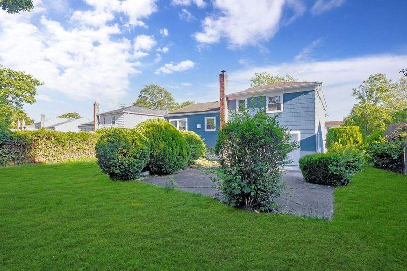 Single Family Meyer  Nassau County, NY 11575, MLS-859246-23
