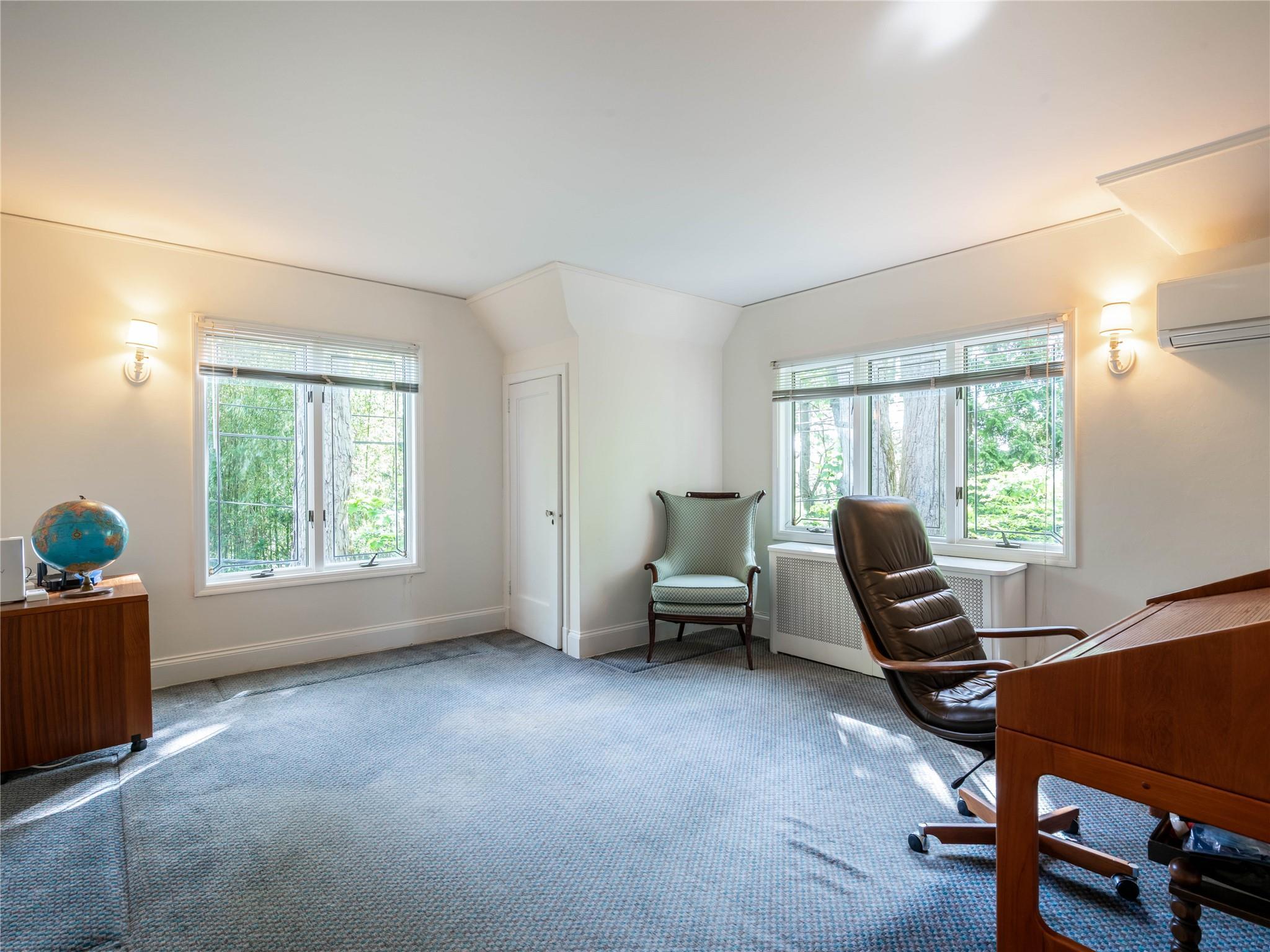 Single Family Longview  Nassau County, NY 11050, MLS-859249-23