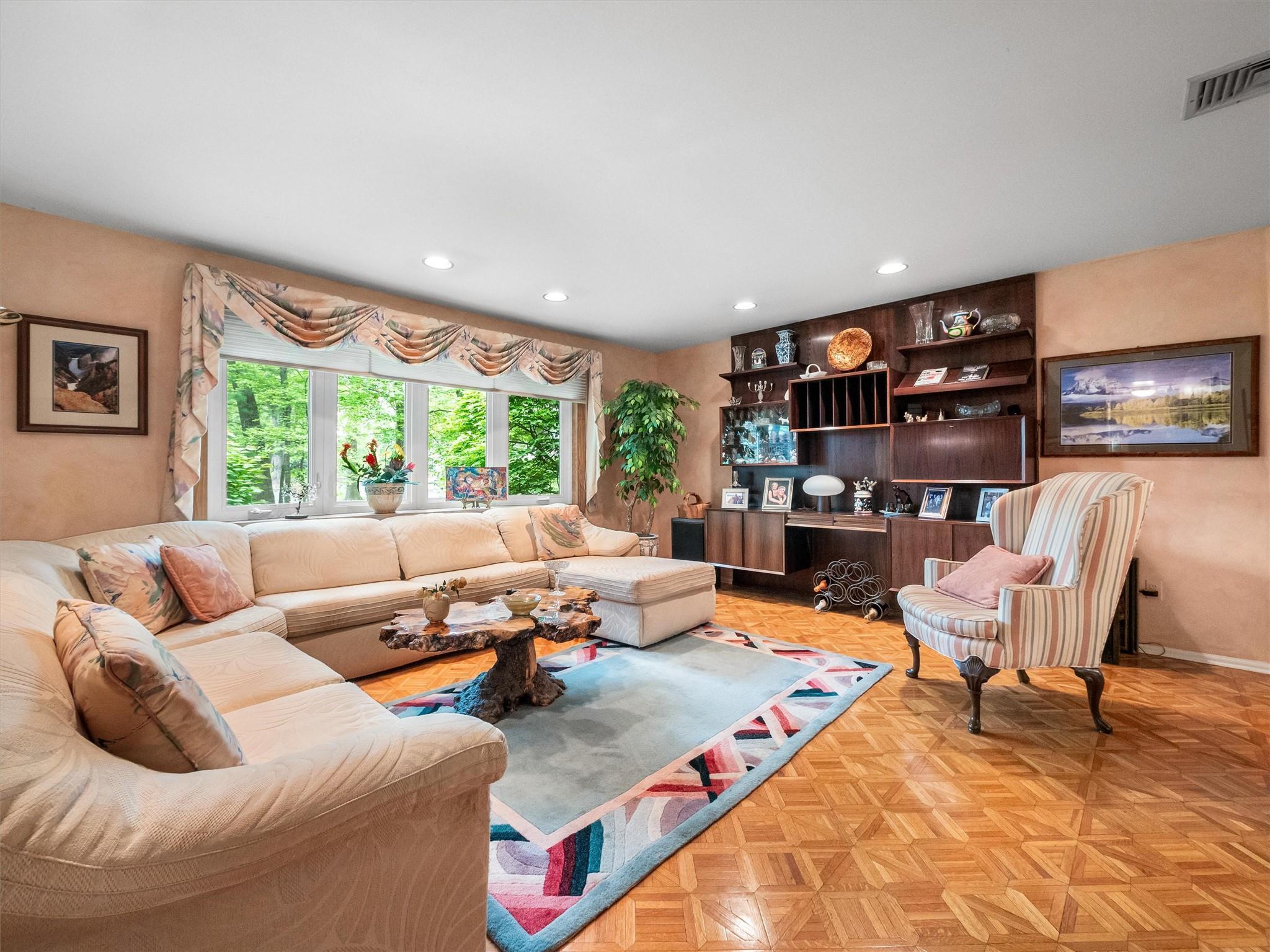 Single Family Schweizer  Rockland County, NY 10954, MLS-859259-3