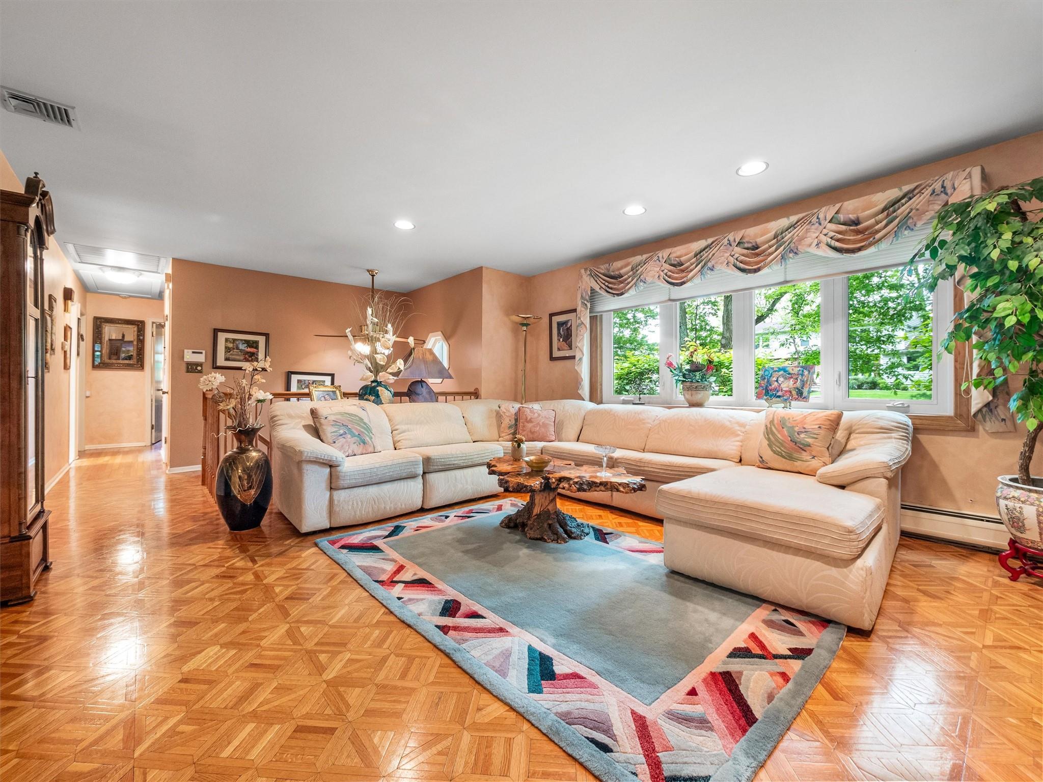 Single Family Schweizer  Rockland County, NY 10954, MLS-859259-4