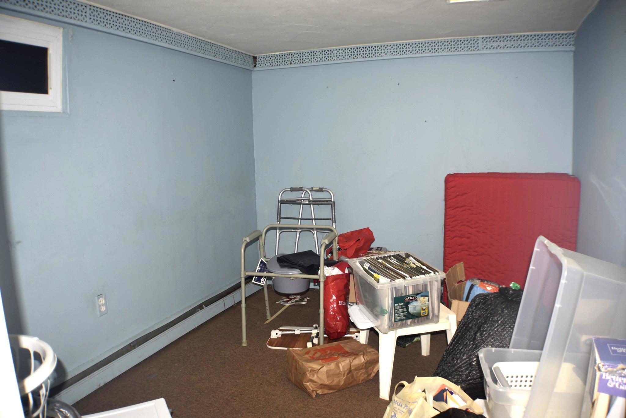 Single Family Huxley  Queens, NY 11422, MLS-859296-16