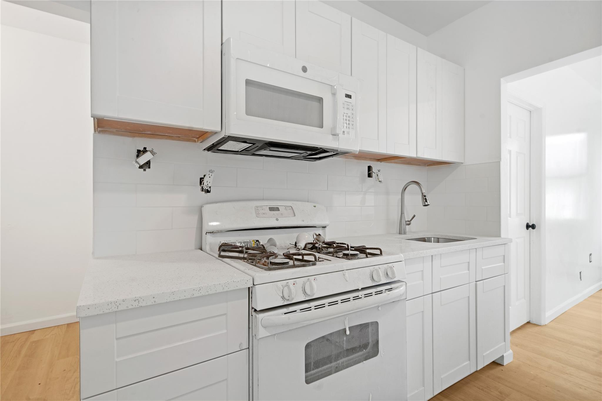 Single Family Merrick  Queens, NY 11434, MLS-859300-11