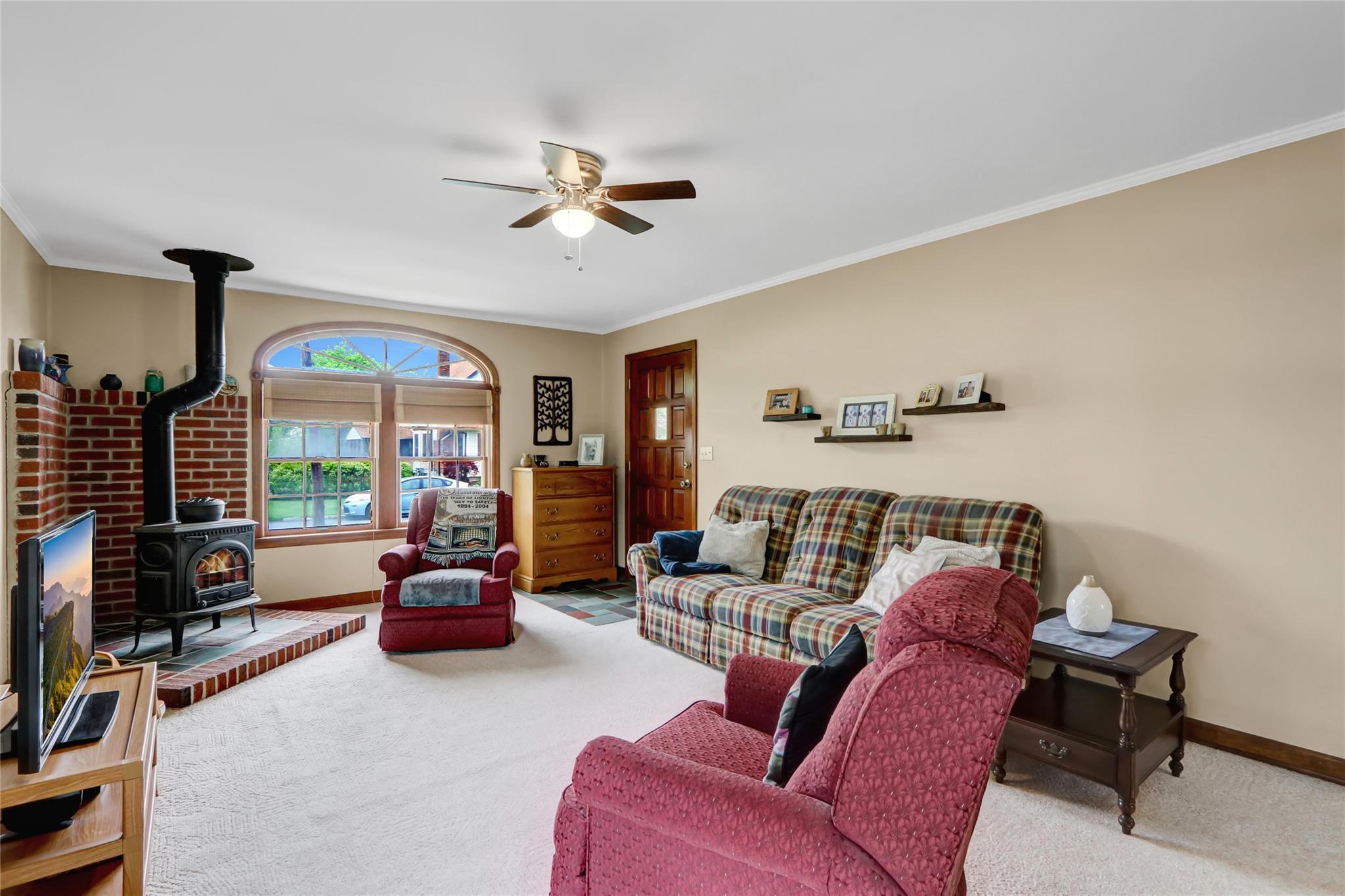Single Family Church  Suffolk County, NY 11751, MLS-859309-18