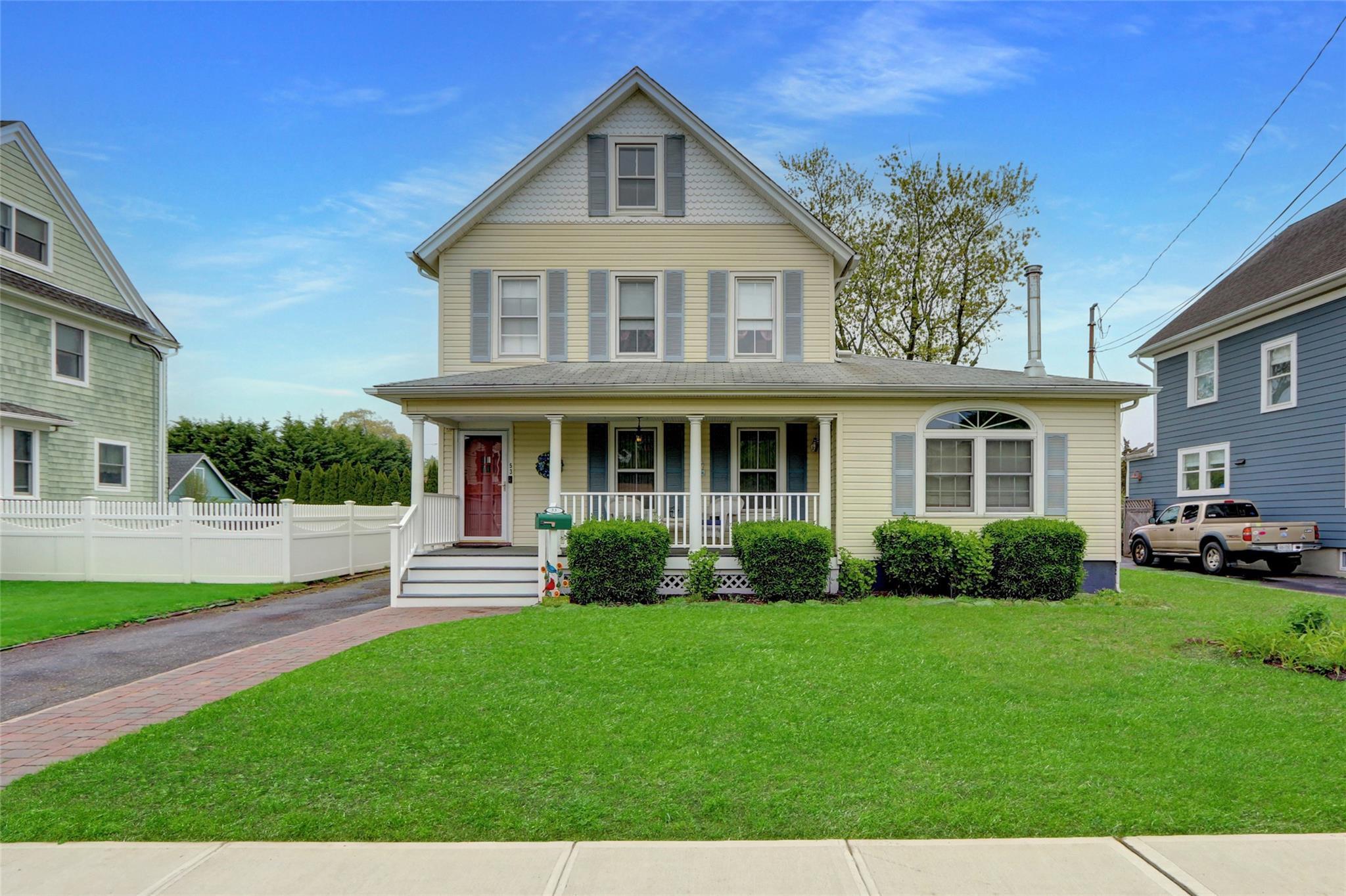 Single Family Church  Suffolk County, NY 11751, MLS-859309-3