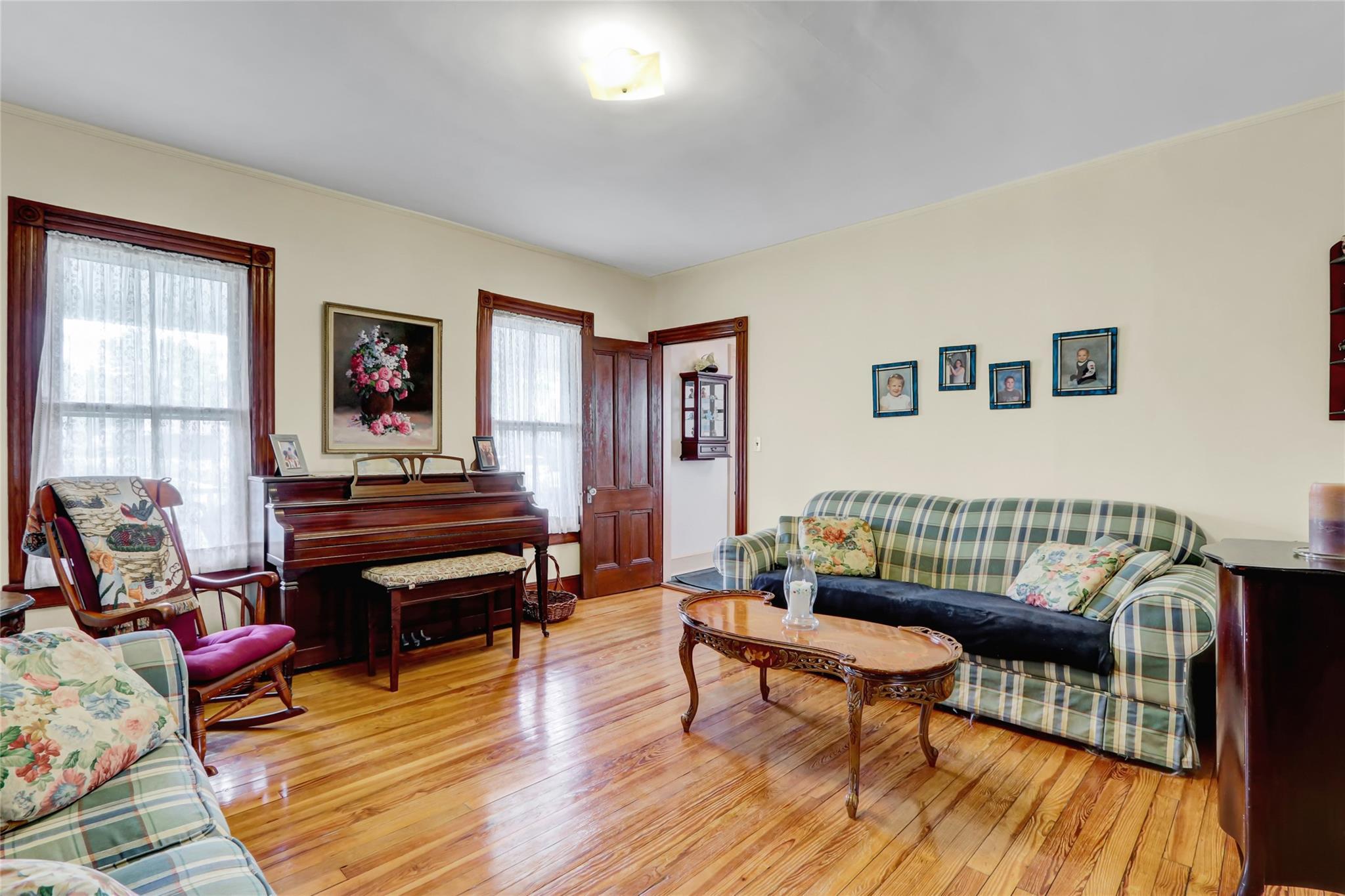 Single Family Church  Suffolk County, NY 11751, MLS-859309-9