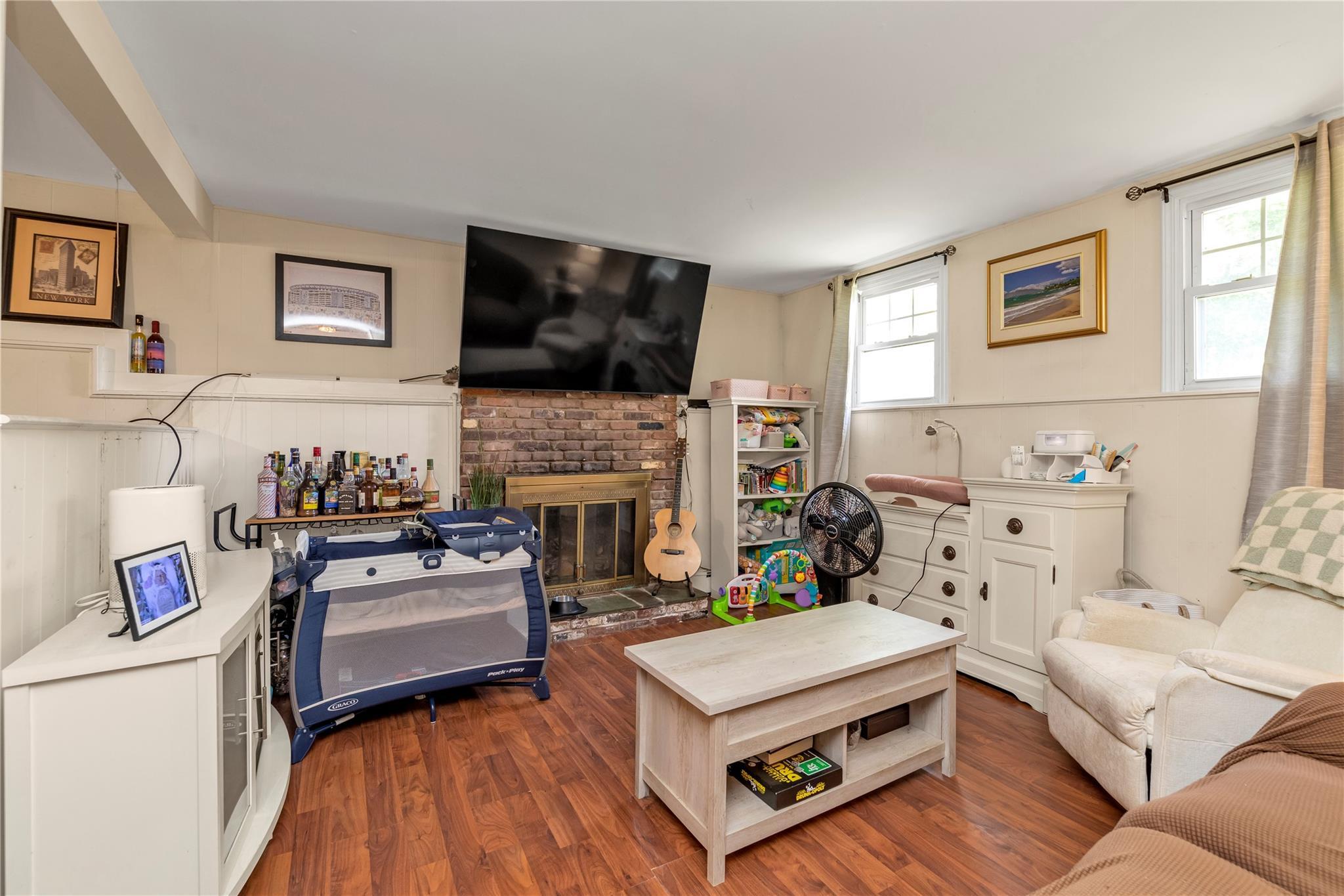 Single Family Godfrey  Nassau County, NY 11709, MLS-859311-15