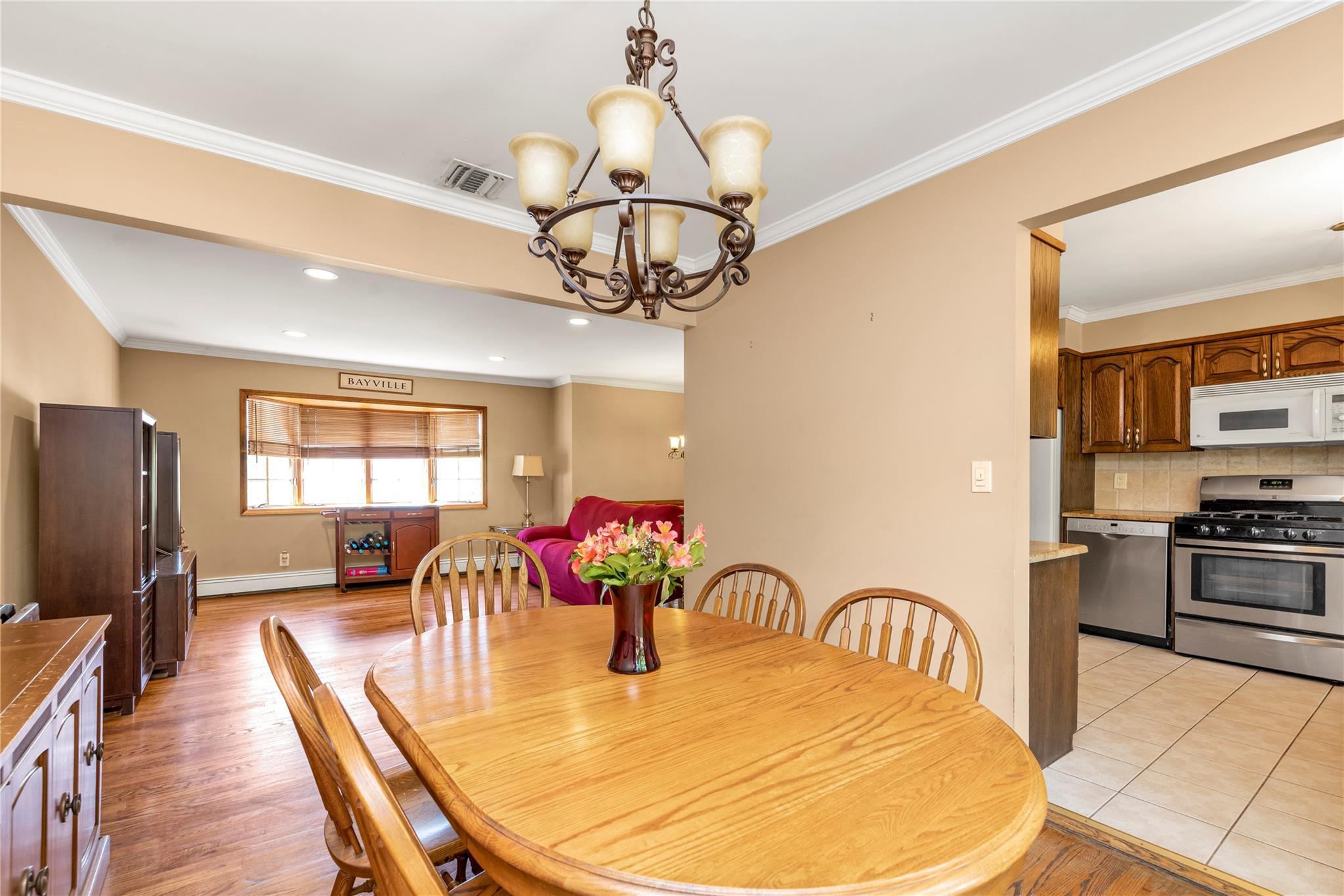 Single Family Godfrey  Nassau County, NY 11709, MLS-859311-6