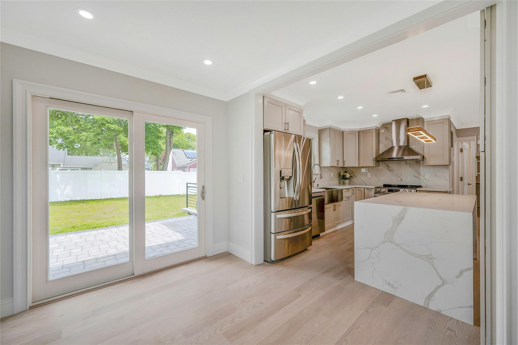 Single Family Portal  Suffolk County, NY 11702, MLS-859333-9