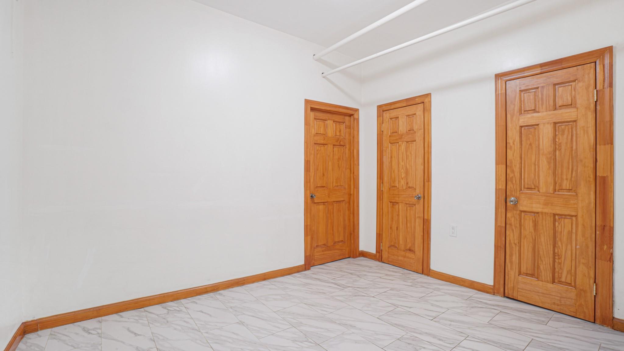 Single Family 84th Street  Queens, NY 11417, MLS-859334-17