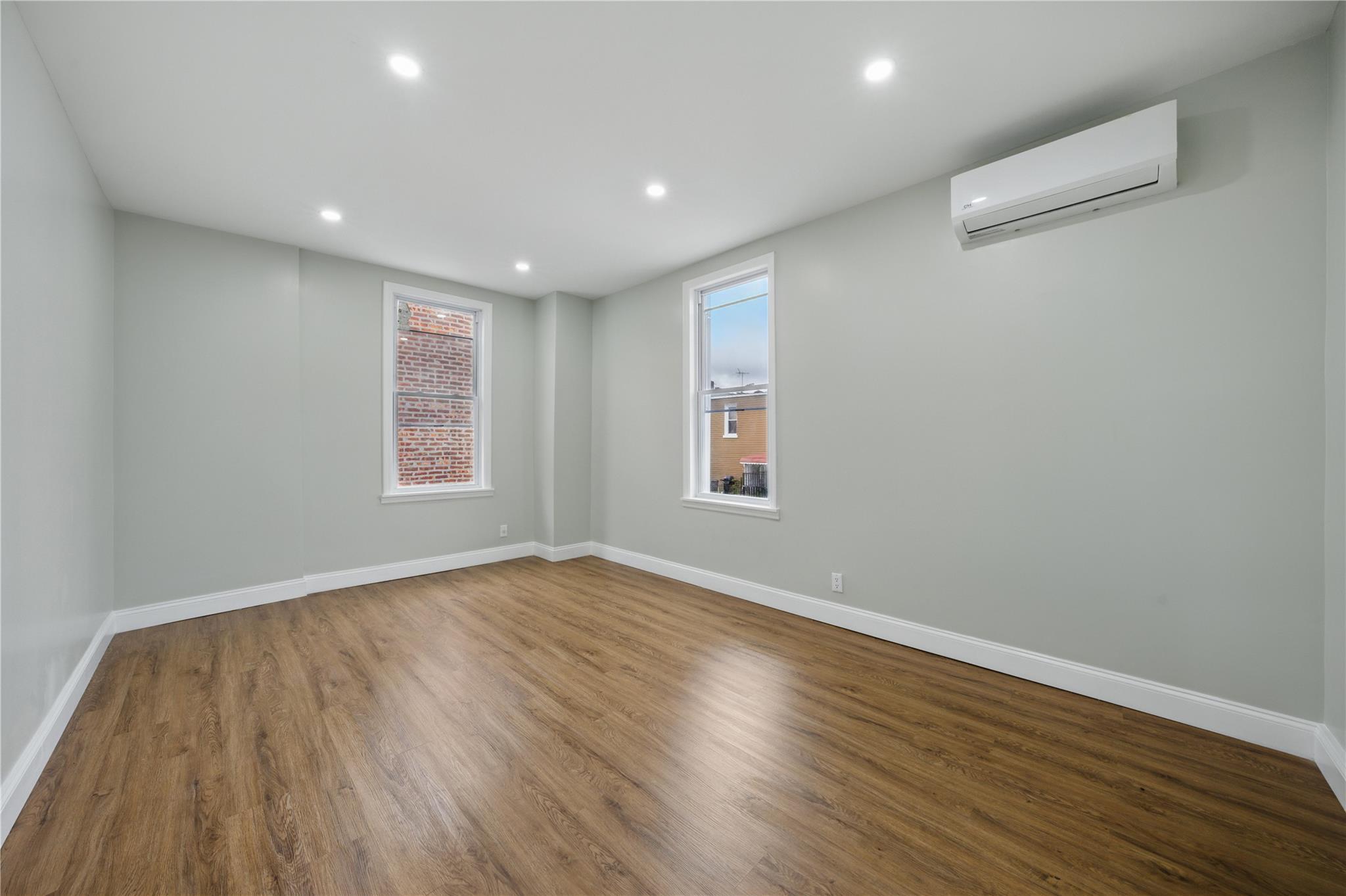Single Family Quincy  Bronx, NY 10465, MLS-859336-20