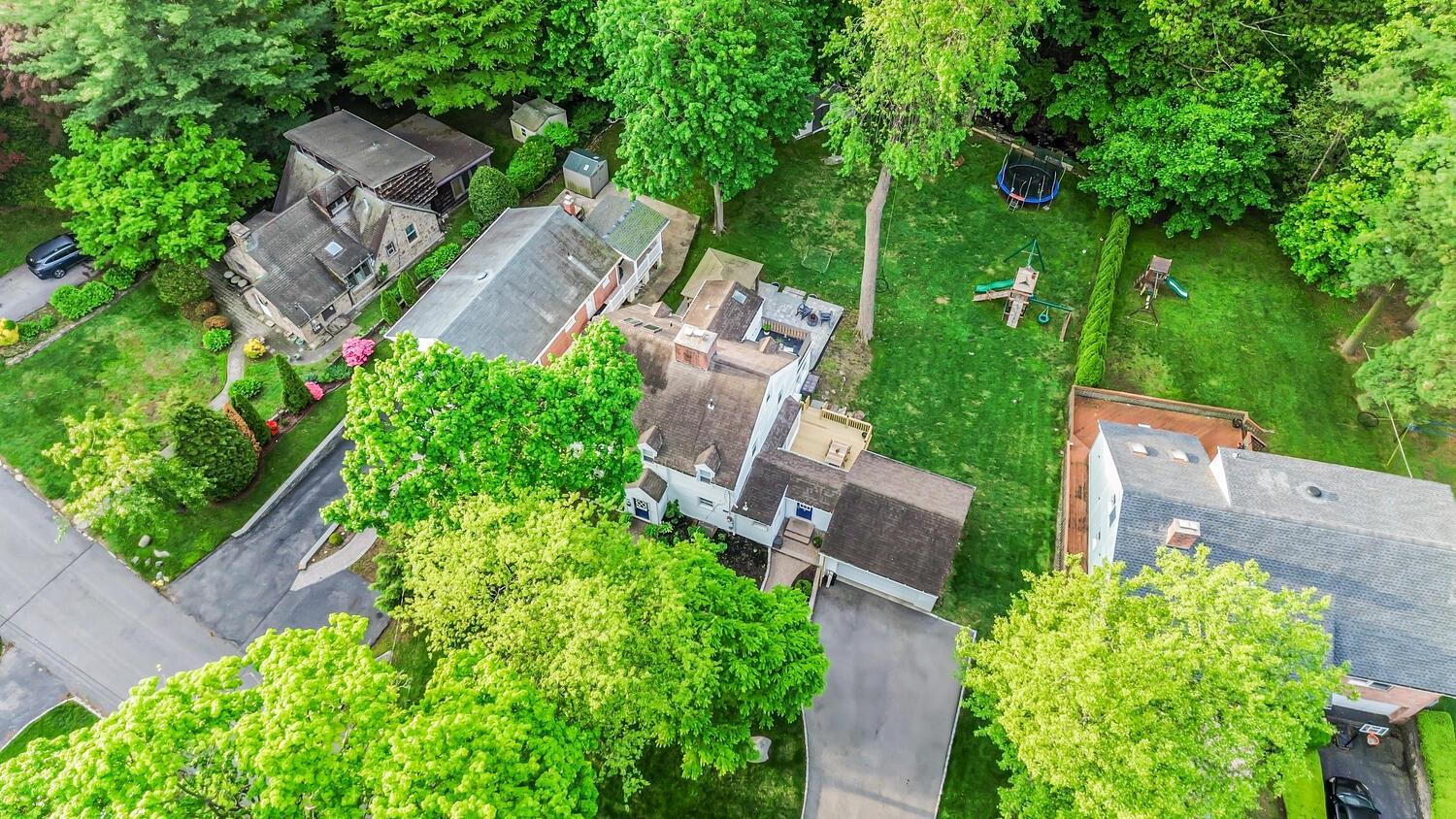 Single Family Brynwood  Westchester County, NY 10701, MLS-859351-4