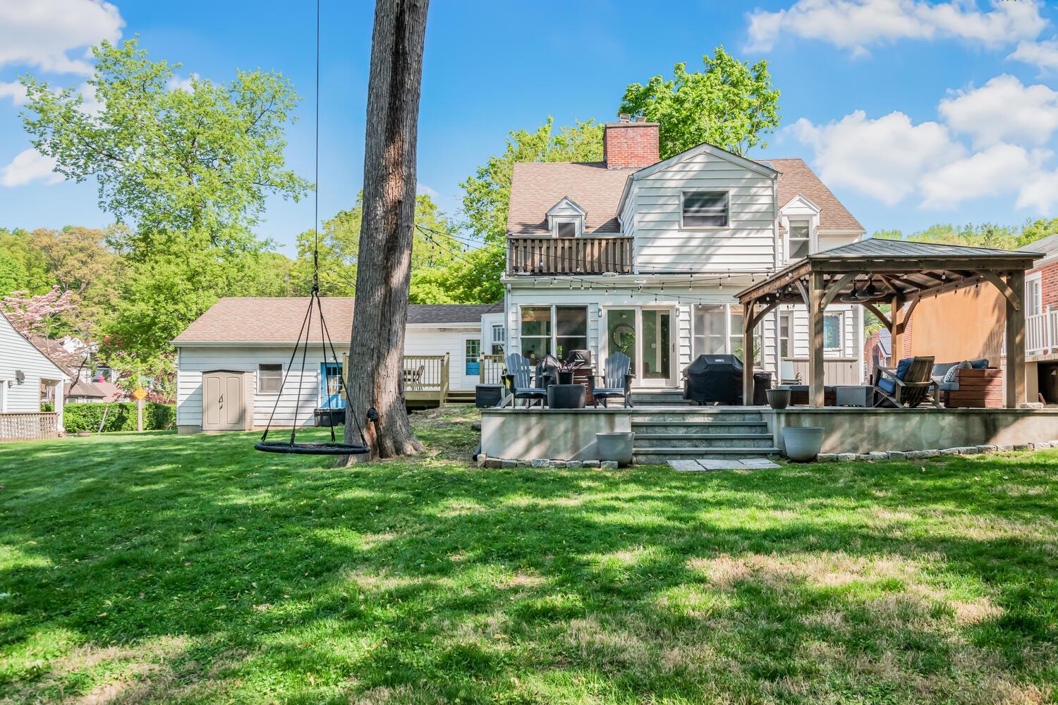Single Family Brynwood  Westchester County, NY 10701, MLS-859351-40