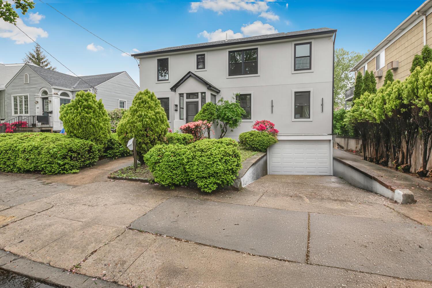Single Family Florence  Westchester County, NY 10704, MLS-859371-2