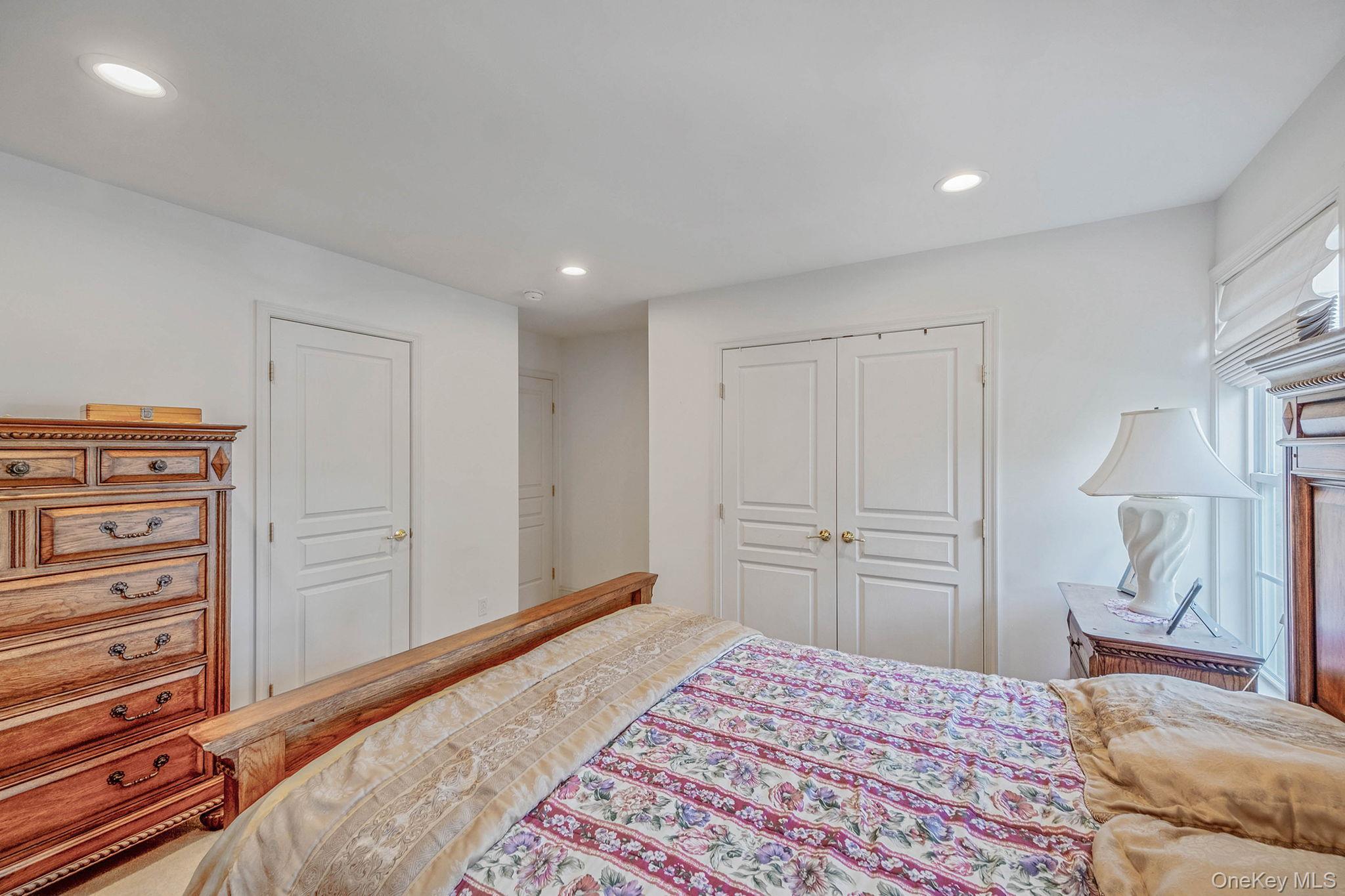 Single Family Pinehurst  Suffolk County, NY 11766, MLS-859372-31