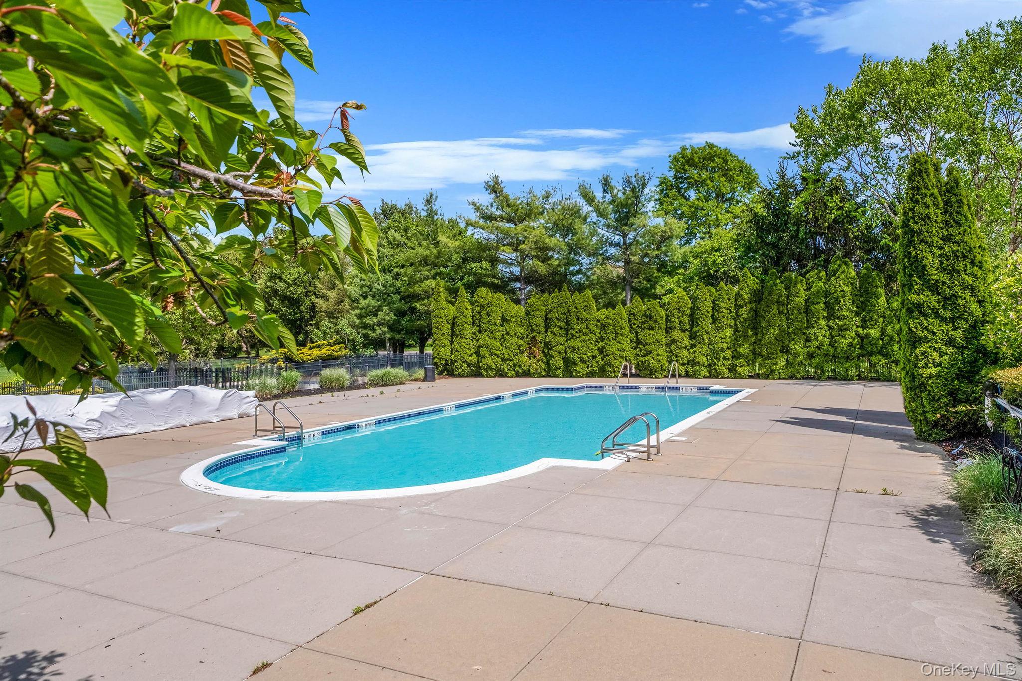 Single Family Pinehurst  Suffolk County, NY 11766, MLS-859372-44