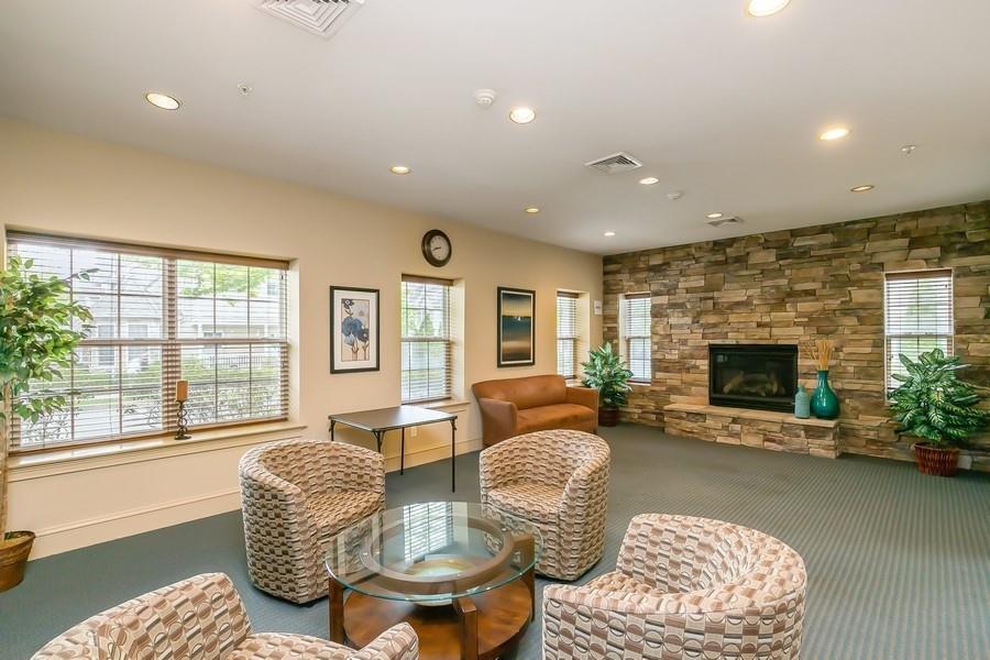 Condo Christine  Suffolk County, NY 11746, MLS-859377-27