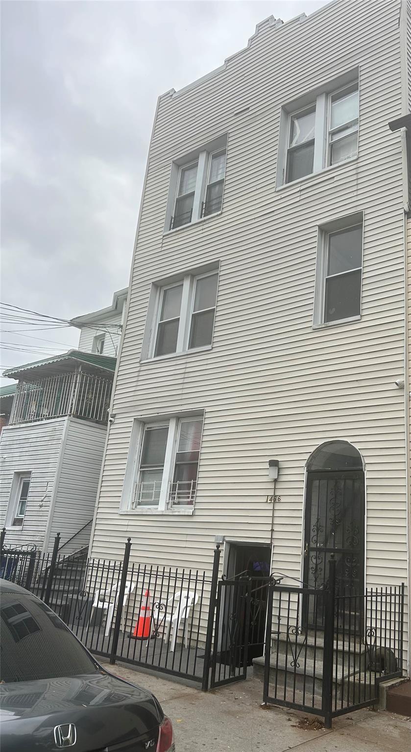 Single Family Needham  Bronx, NY 10469, MLS-859378-3