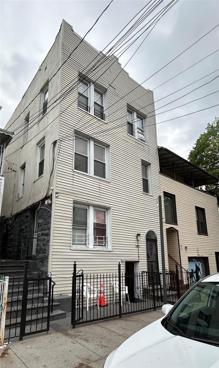 Single Family Needham  Bronx, NY 10469, MLS-859378-4