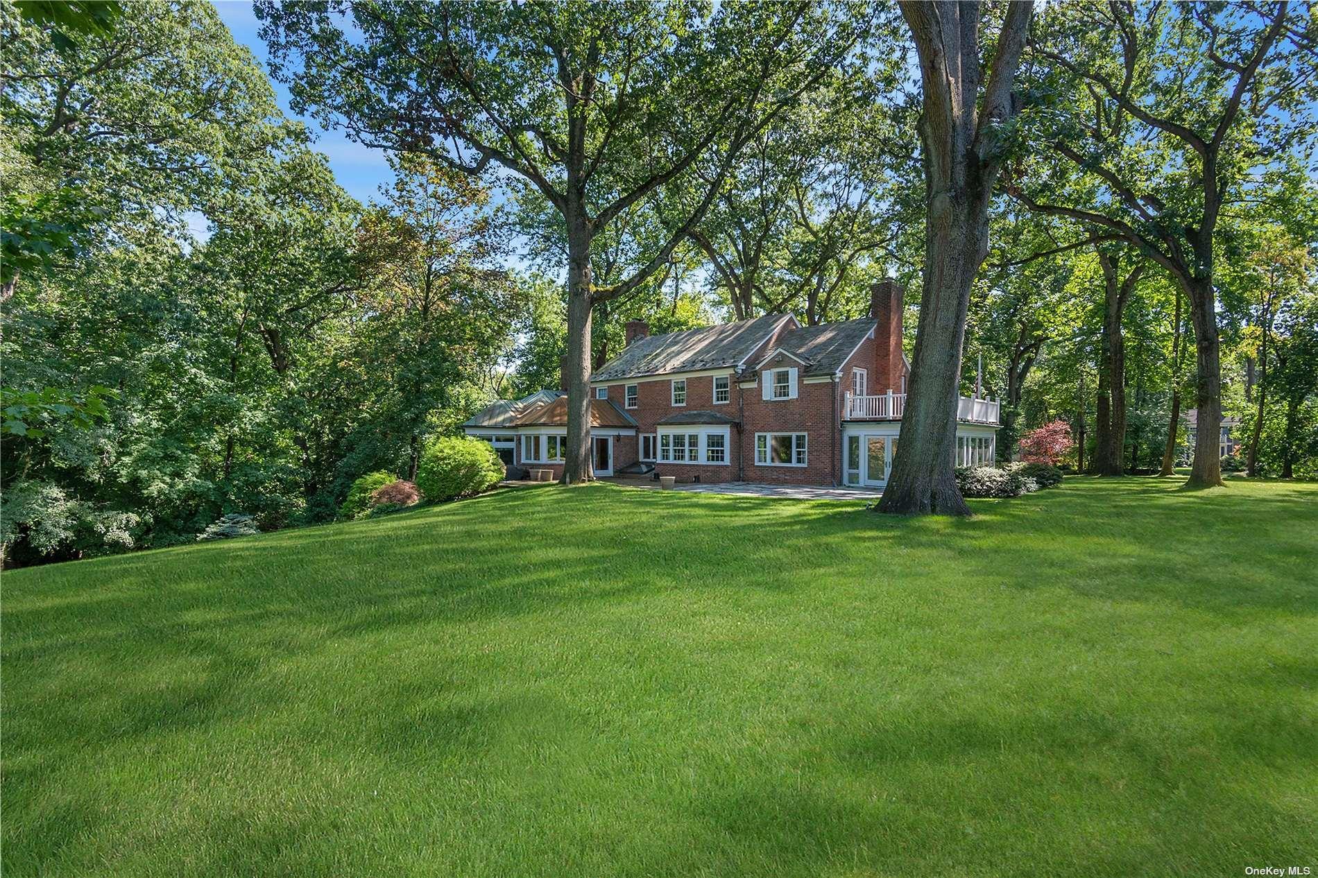 Single Family Barkers Point  Nassau County, NY 11050, MLS-859386-30