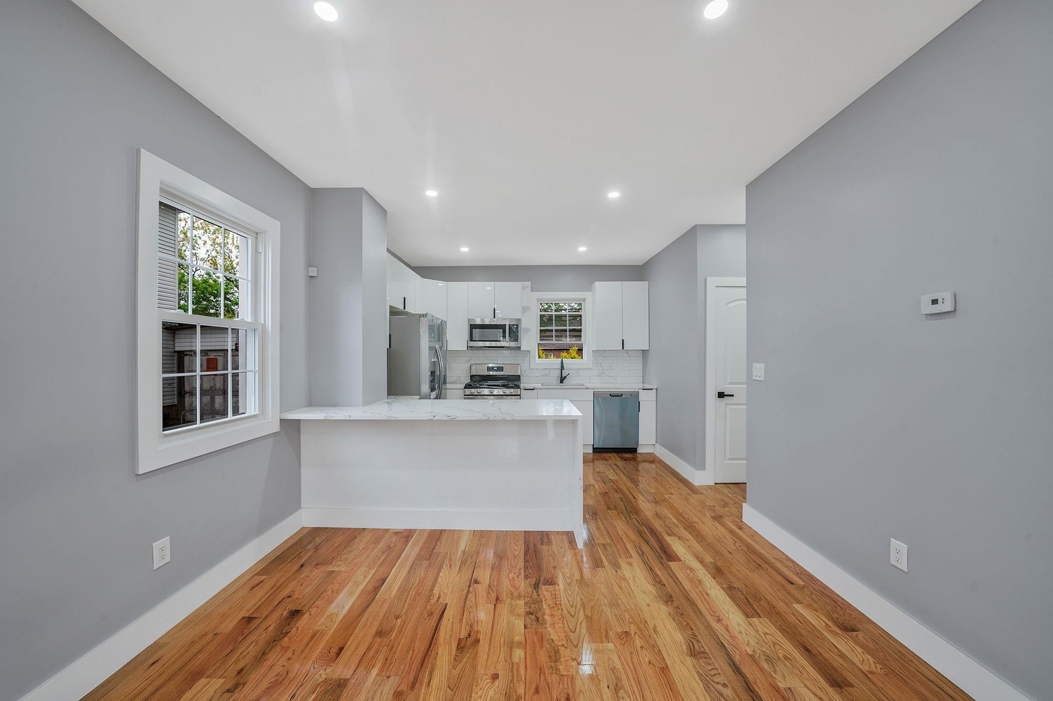 Single Family 219th  Queens, NY 11411, MLS-859387-12