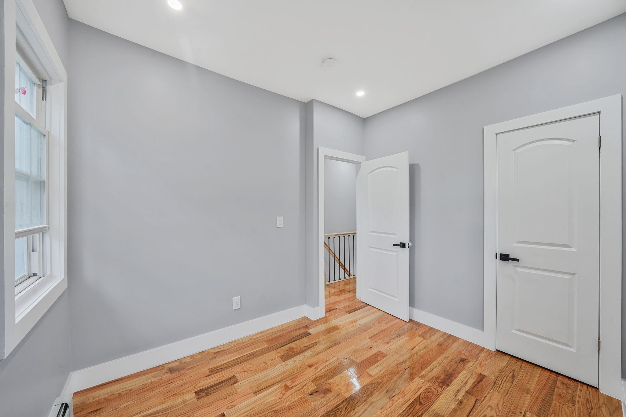 Single Family 219th  Queens, NY 11411, MLS-859387-21