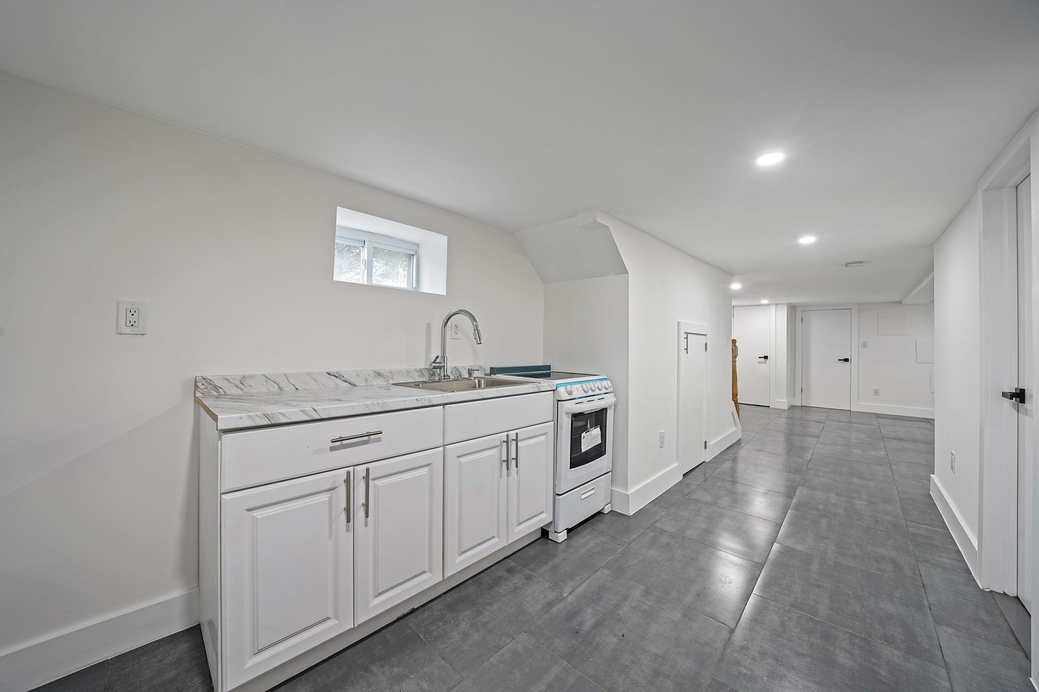 Single Family 219th  Queens, NY 11411, MLS-859387-25