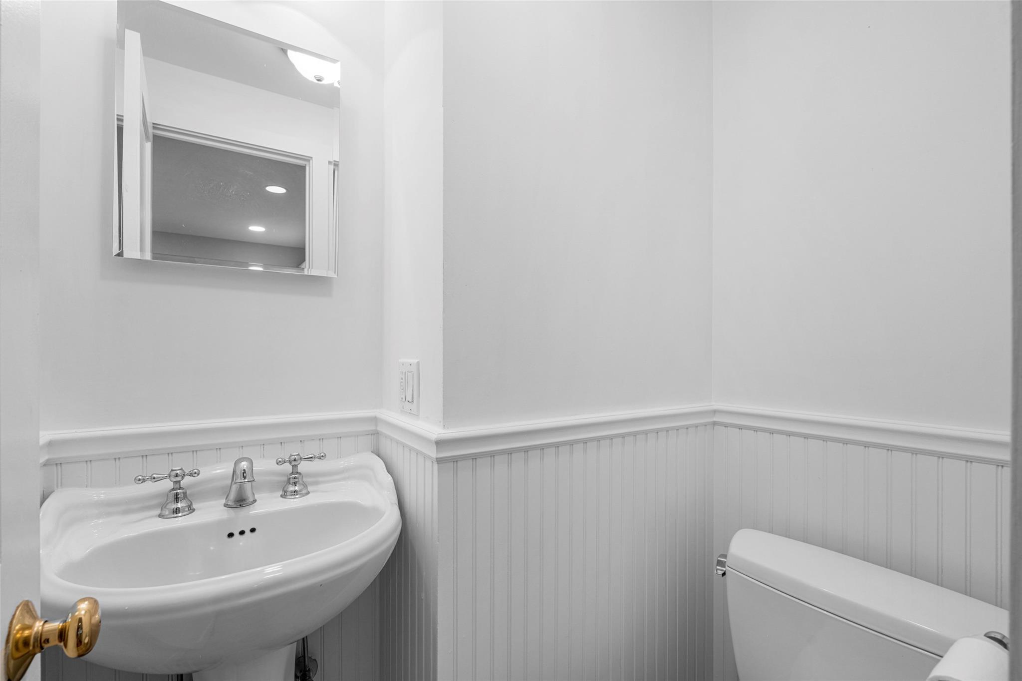 Single Family Elkan  Westchester County, NY 10538, MLS-859393-11