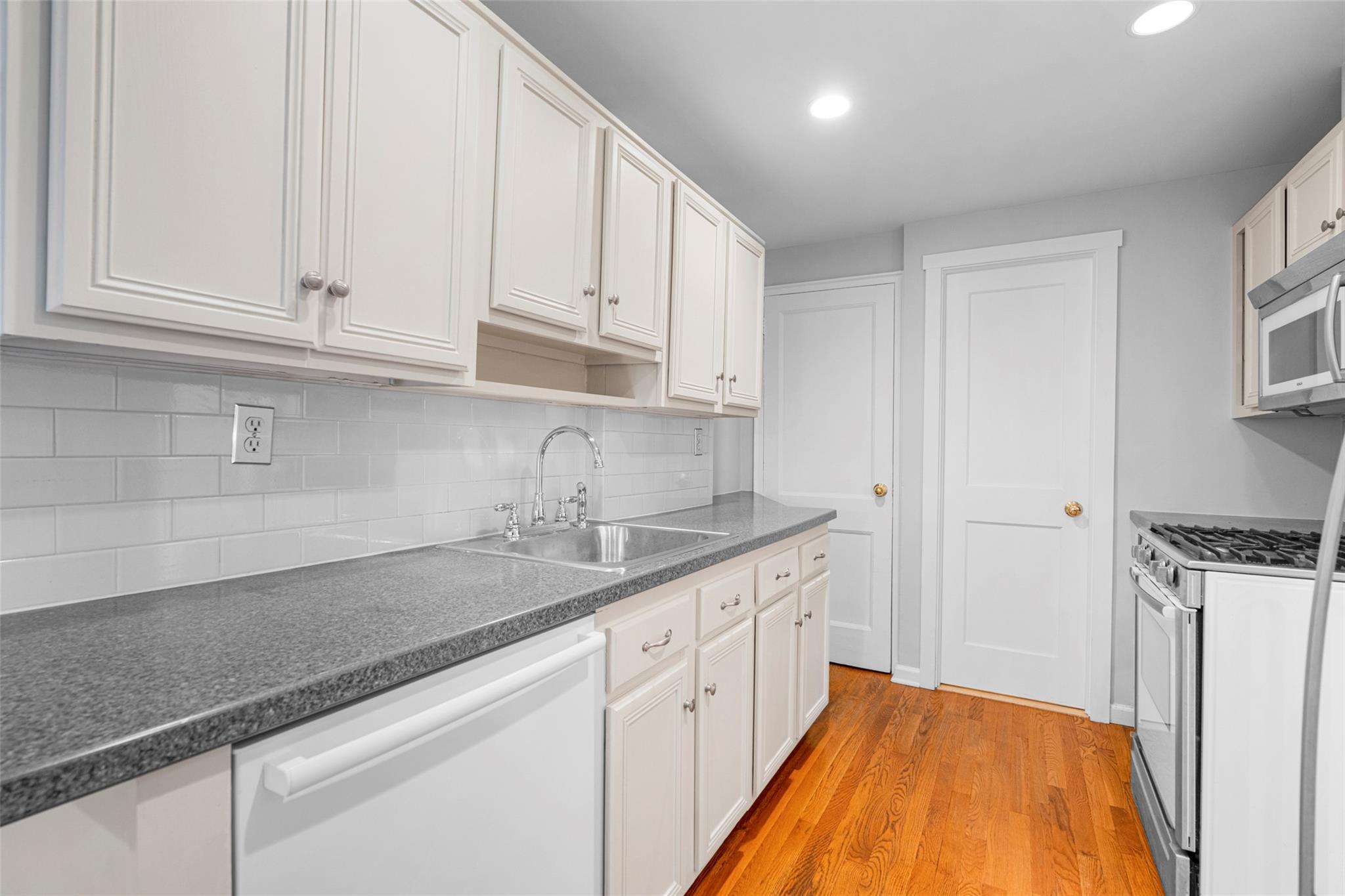 Single Family Elkan  Westchester County, NY 10538, MLS-859393-9
