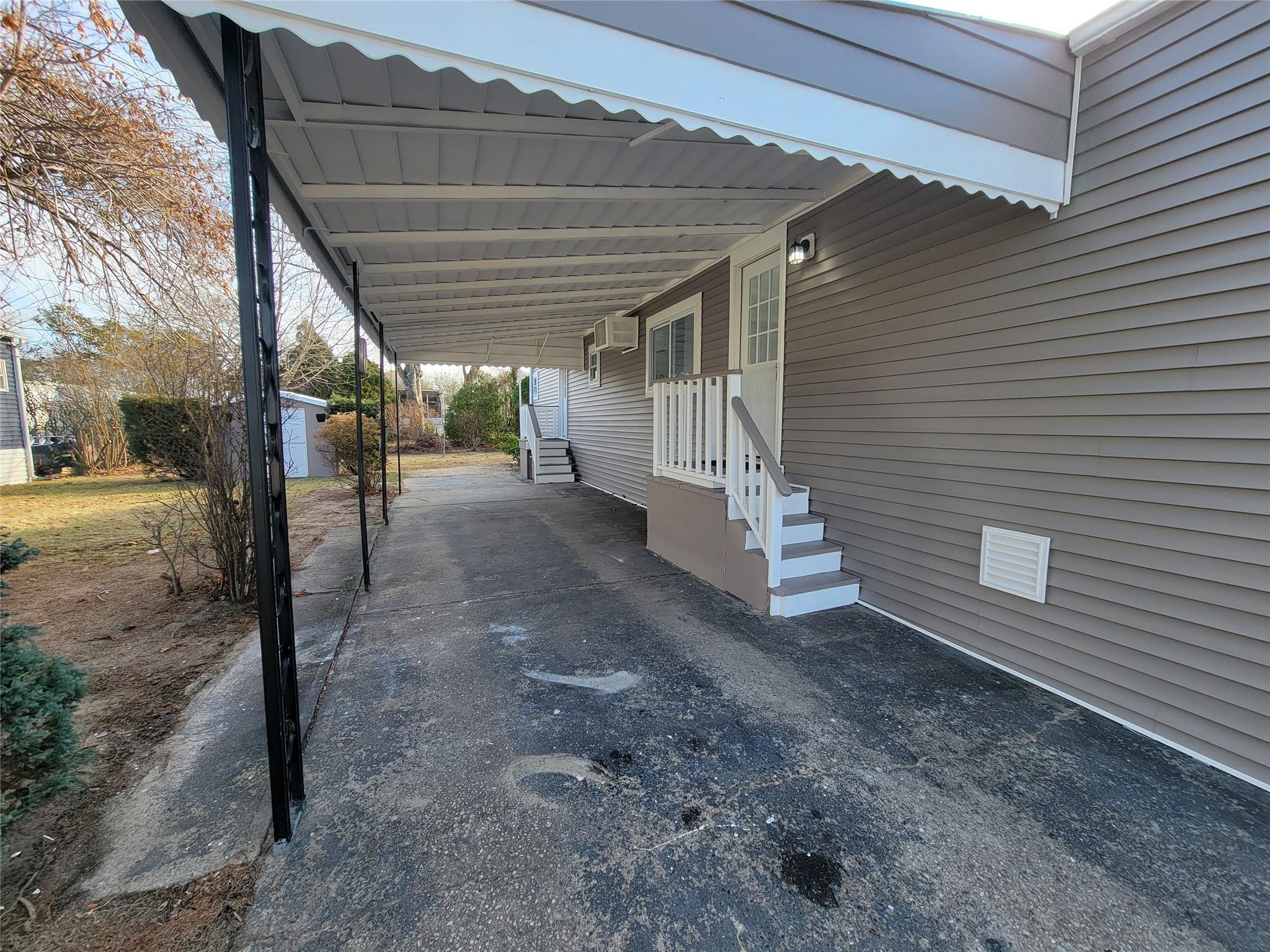 Single Family Minuteman  Suffolk County, NY 11716, MLS-859395-16