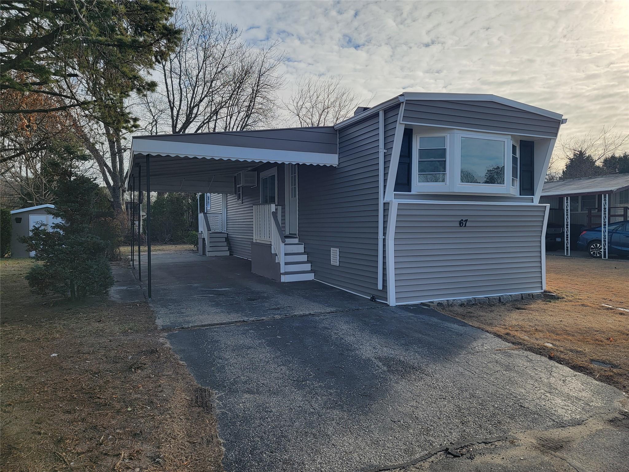 Single Family Minuteman  Suffolk County, NY 11716, MLS-859395-2