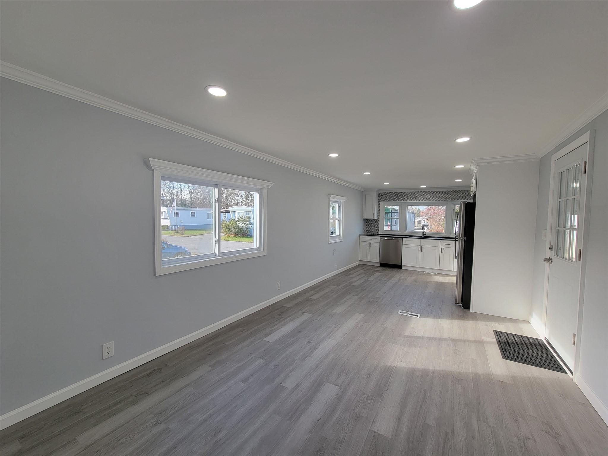Single Family Minuteman  Suffolk County, NY 11716, MLS-859395-5