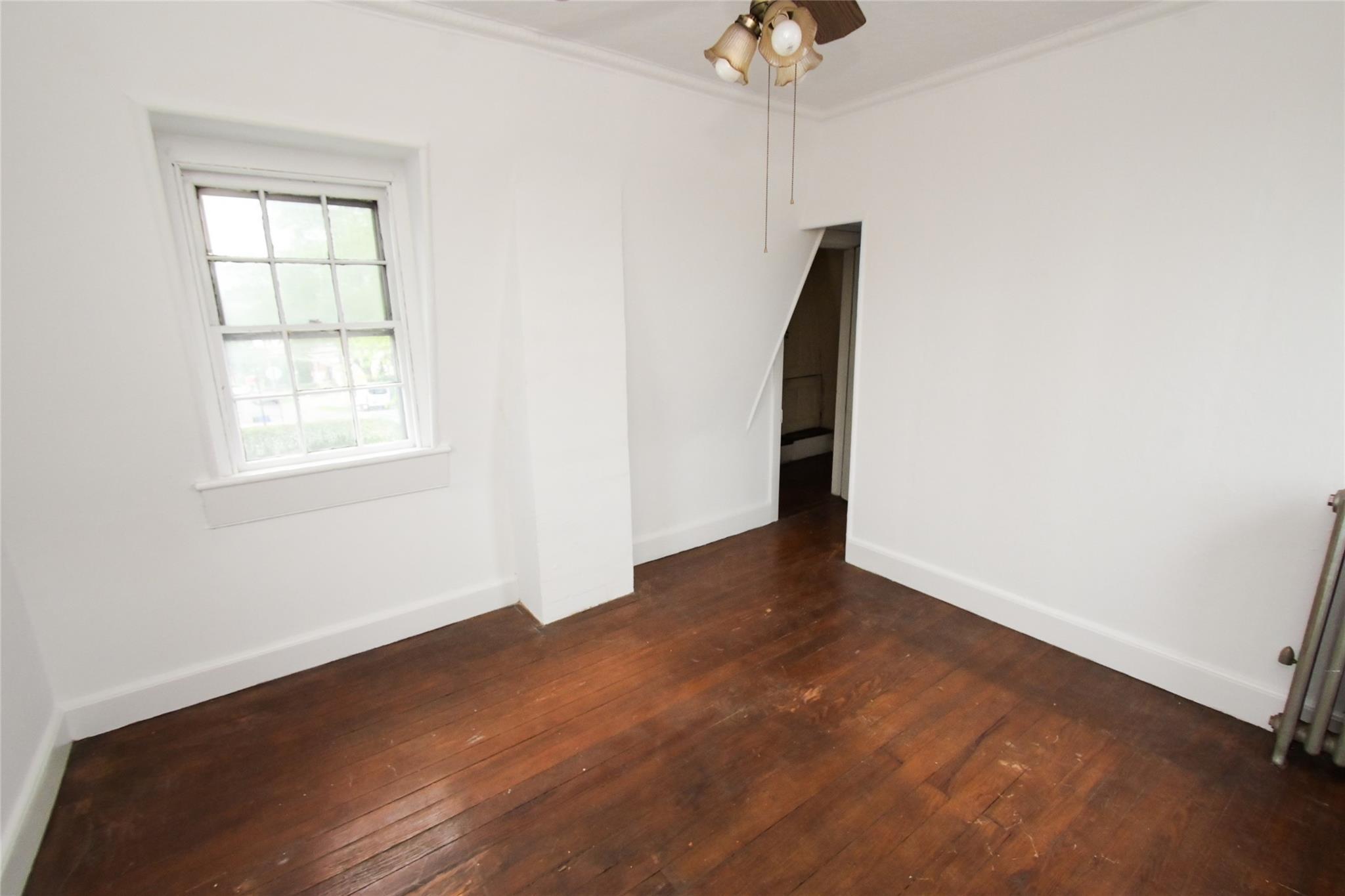 Single Family 136th  Queens, NY 11356, MLS-859400-23