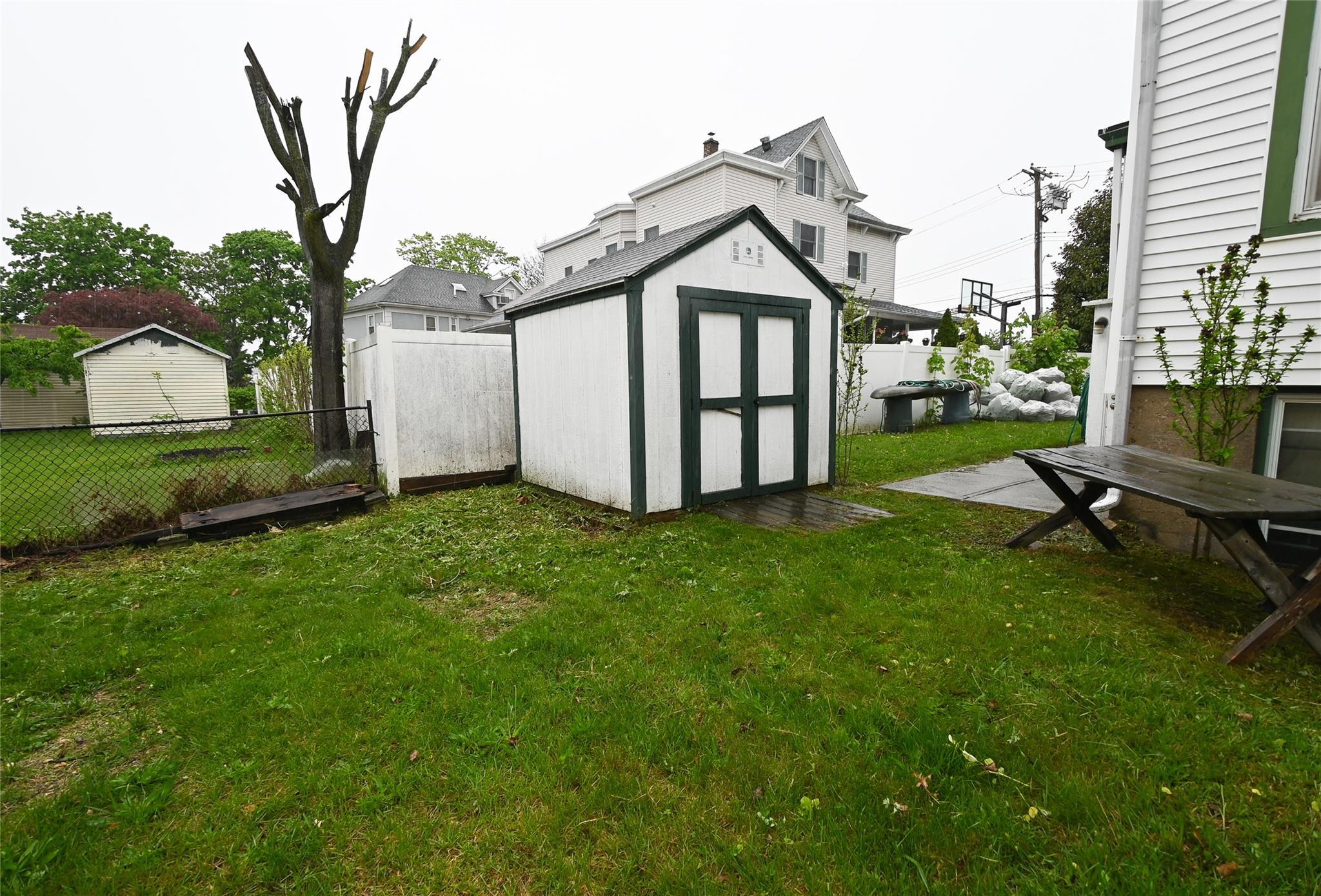 Single Family 136th  Queens, NY 11356, MLS-859400-28