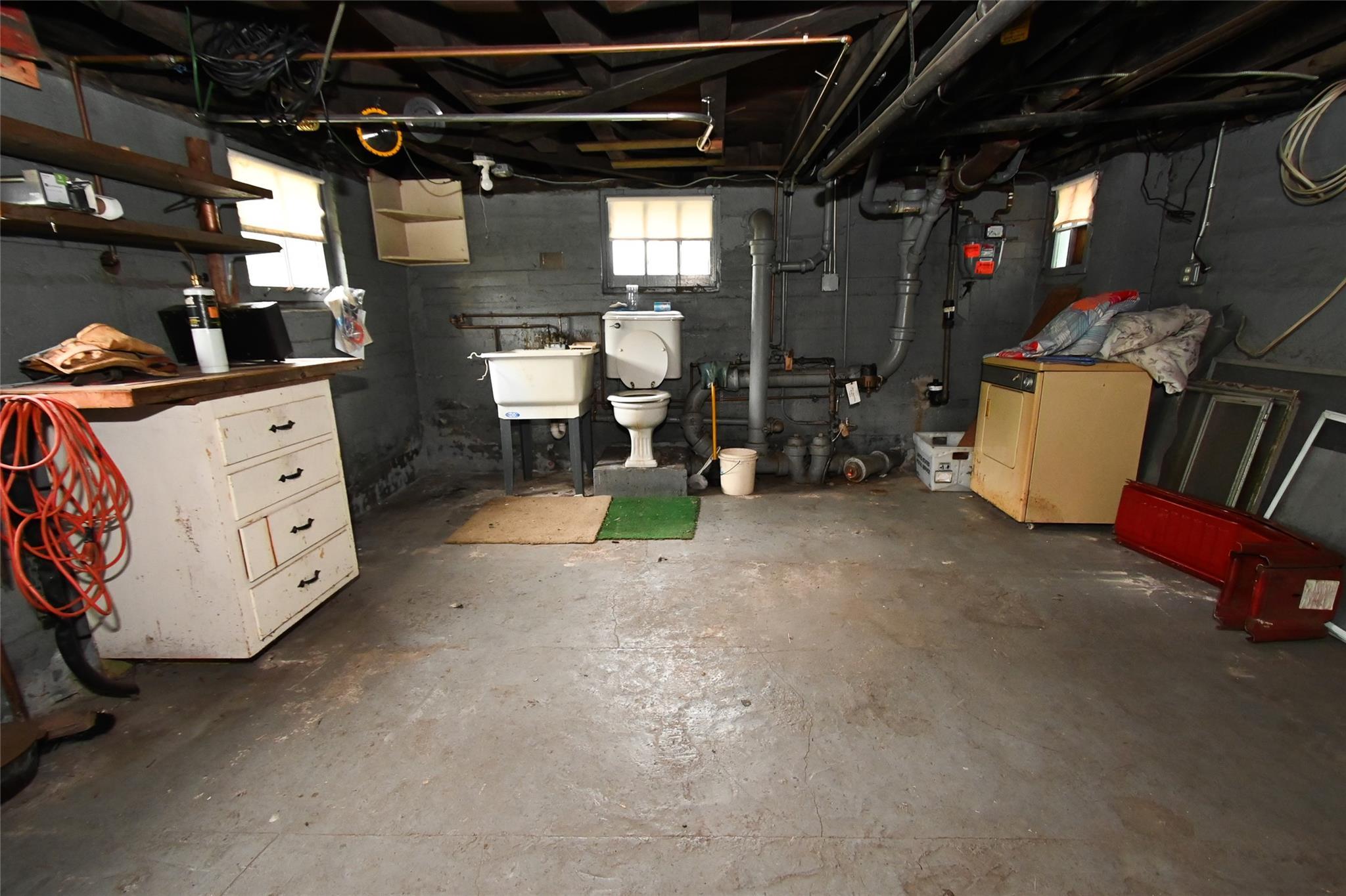 Single Family 136th  Queens, NY 11356, MLS-859400-29