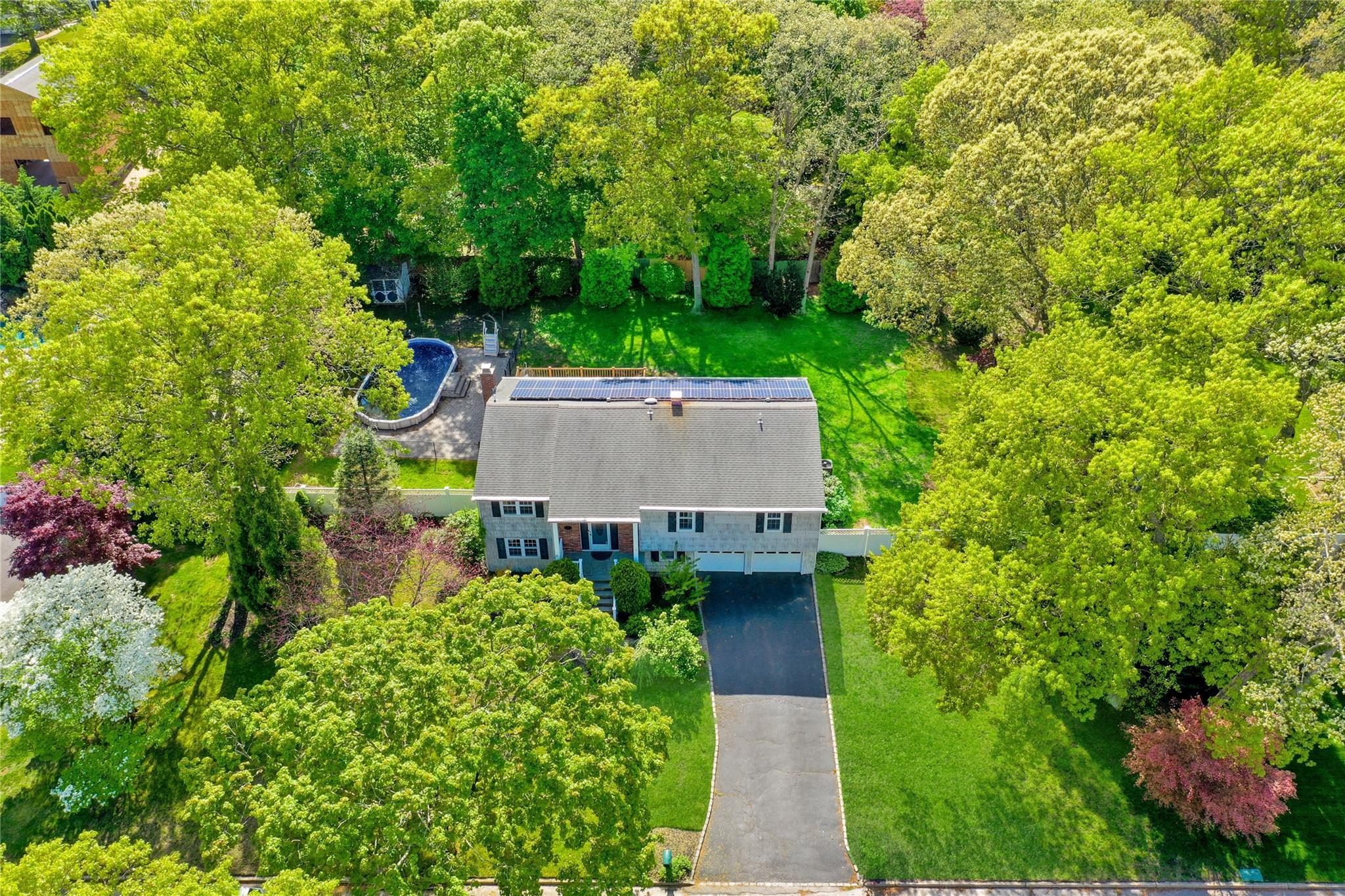 Single Family Henearly  Suffolk County, NY 11764, MLS-859404-2