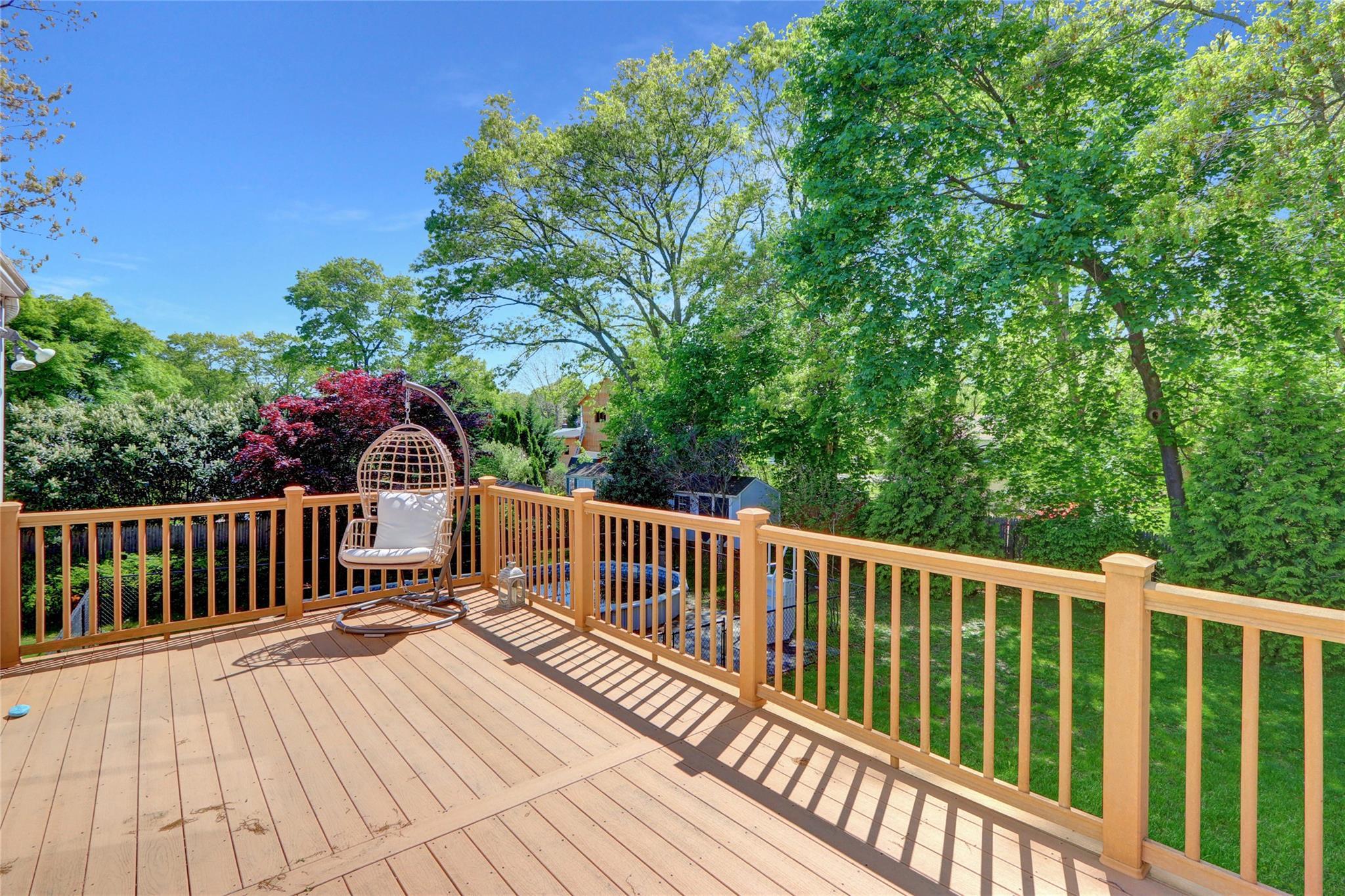 Single Family Henearly  Suffolk County, NY 11764, MLS-859404-27