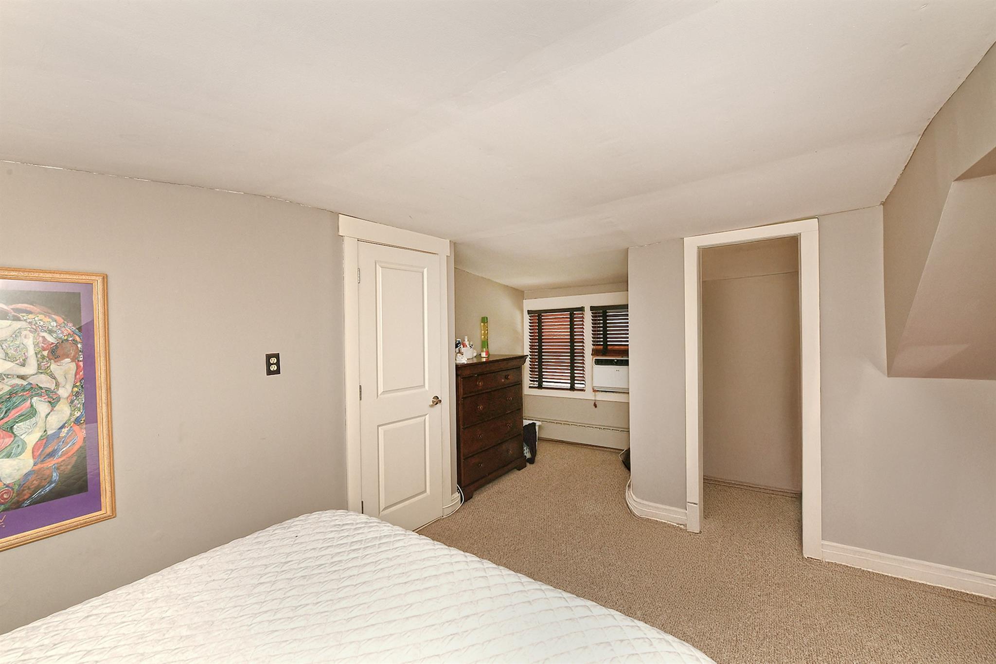Single Family Hunters  Suffolk County, NY 11746, MLS-859414-14