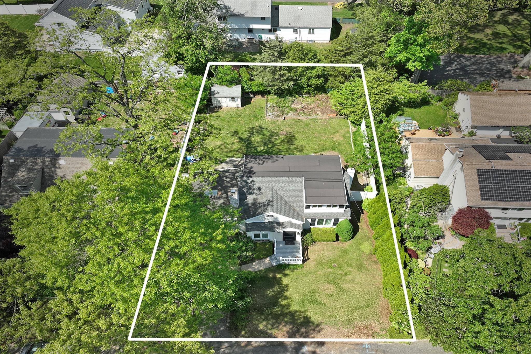 Single Family Hunters  Suffolk County, NY 11746, MLS-859414-20
